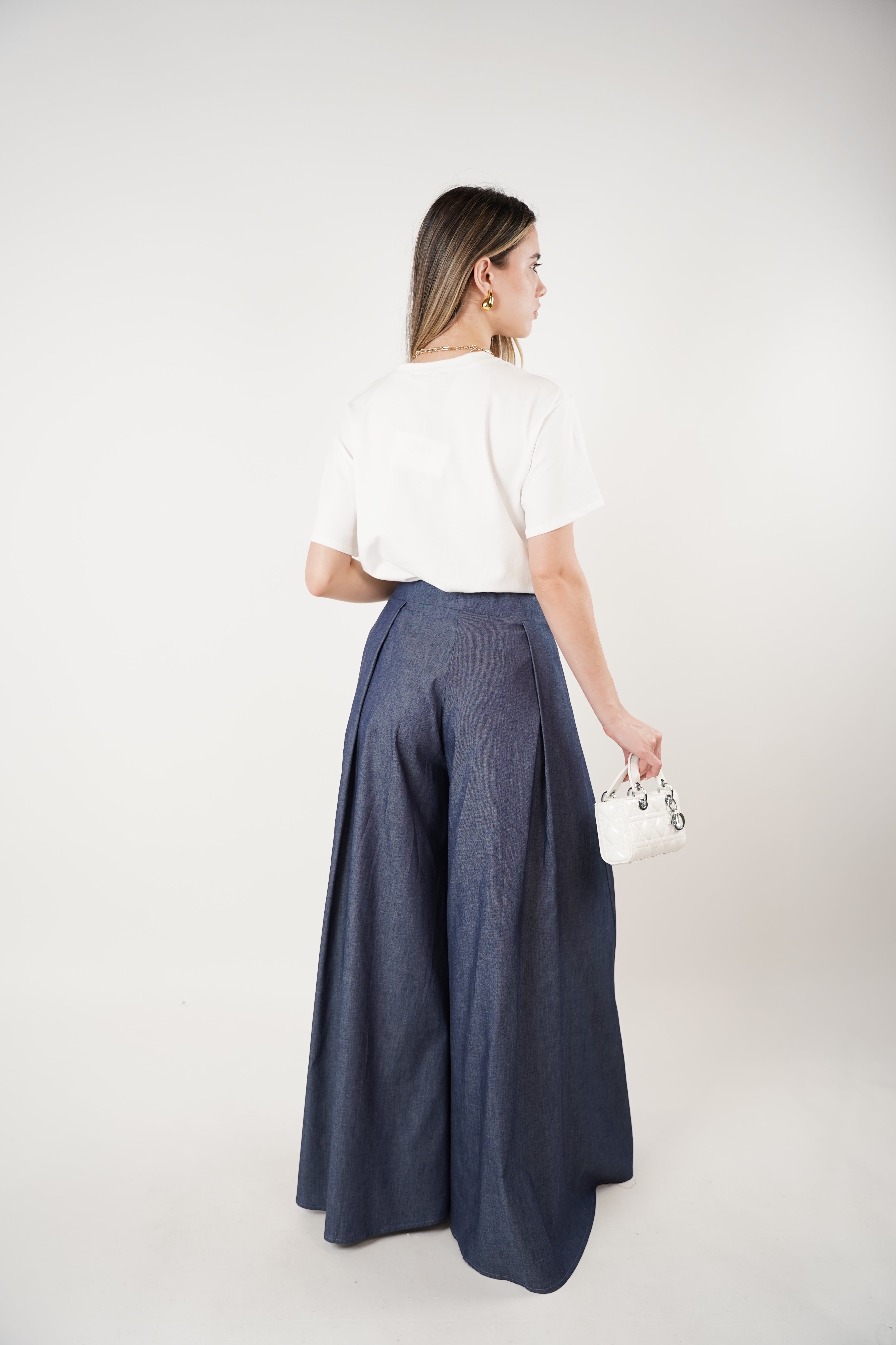 Loxa Palazzo Pants –  Wide-Leg Statement