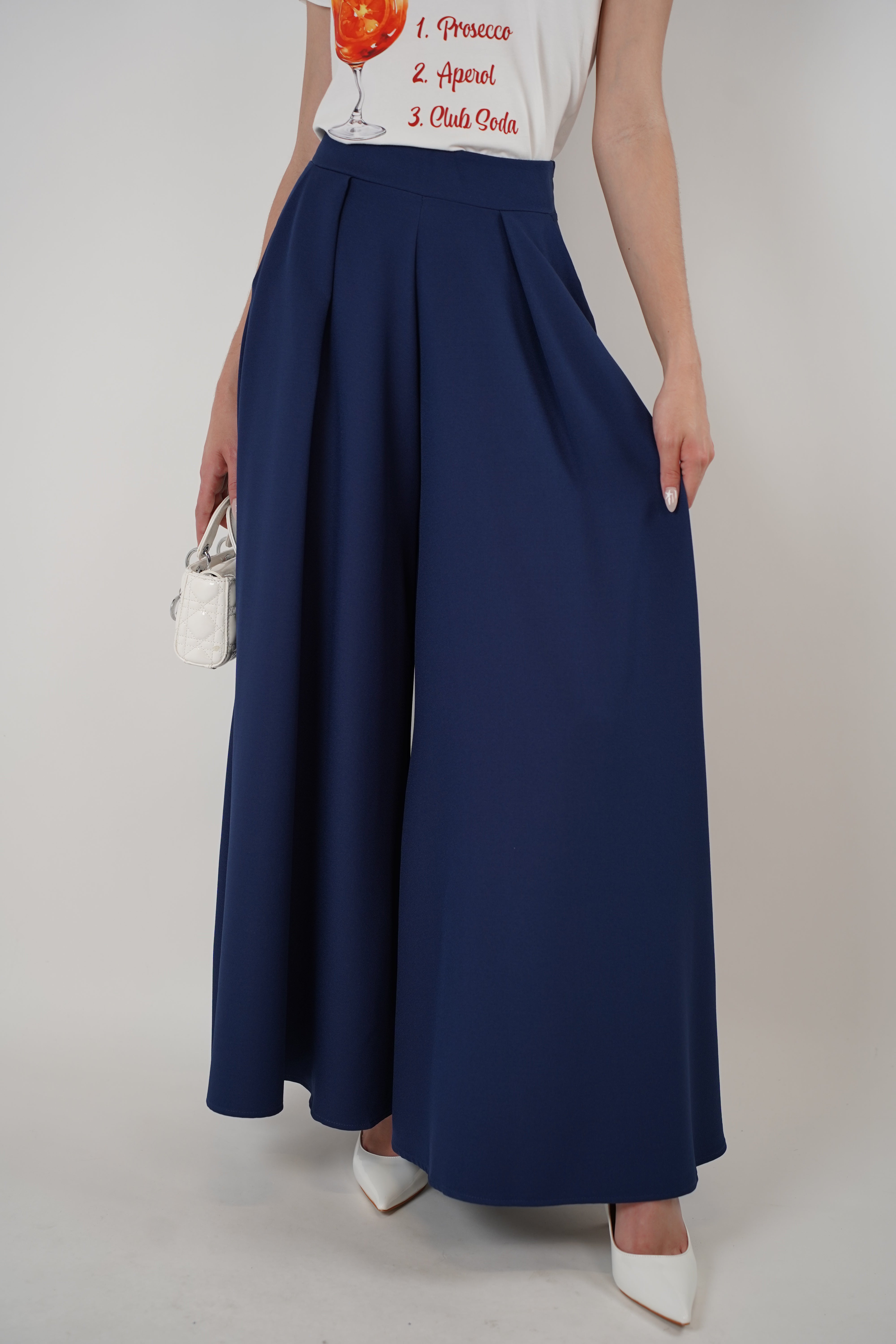 Loxa Palazzo Pants –  Wide-Leg Statement