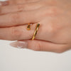 Vilo Asymmetrical Ring – Sleek. Bold. Minimal.
