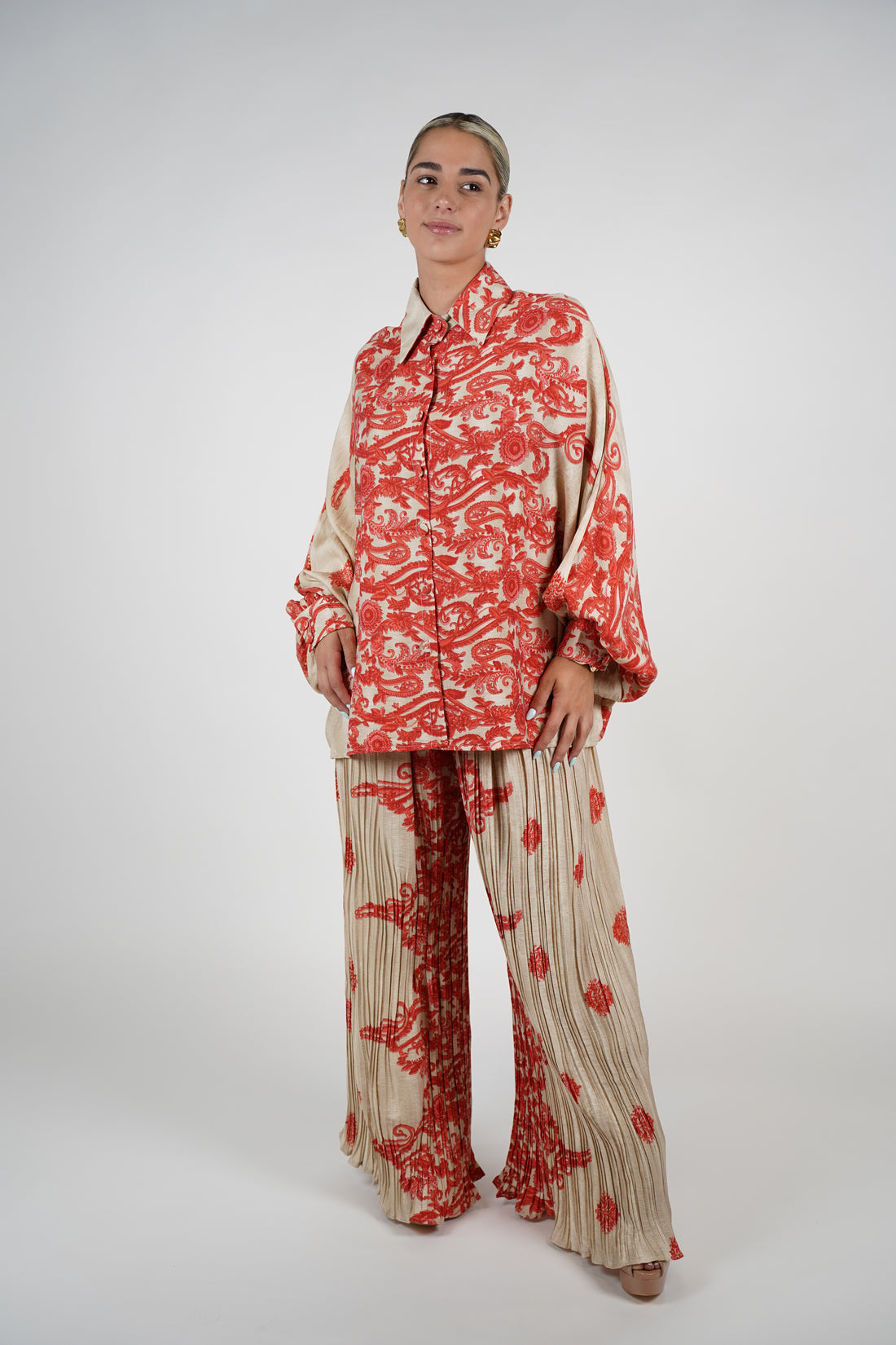 Lumi Pants Set – Floral Satin Two-Piece for Effortless Glam