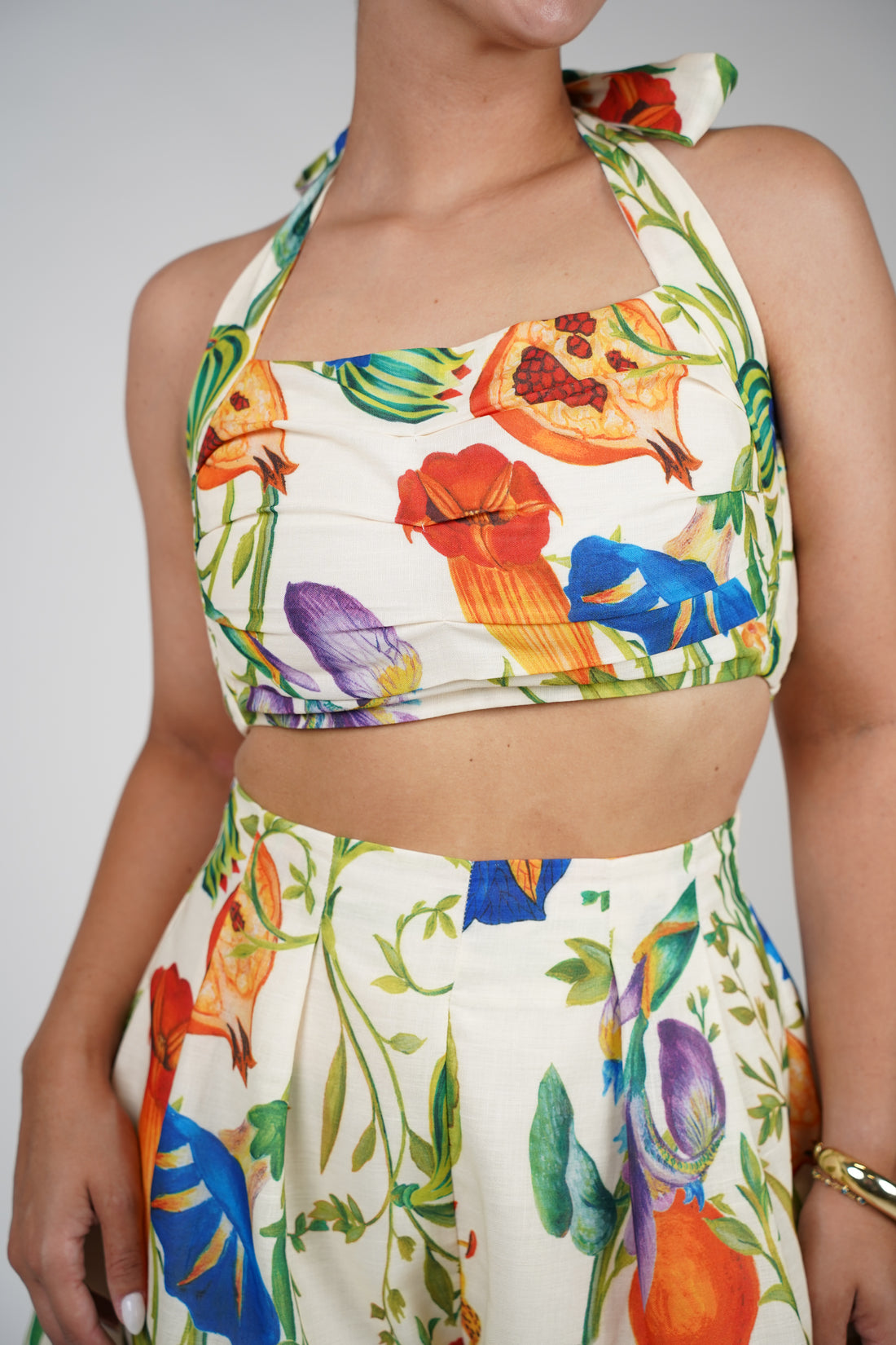 Caly Fruit Stamped Shorts Set – Tropical Halter & High-Waist Combo