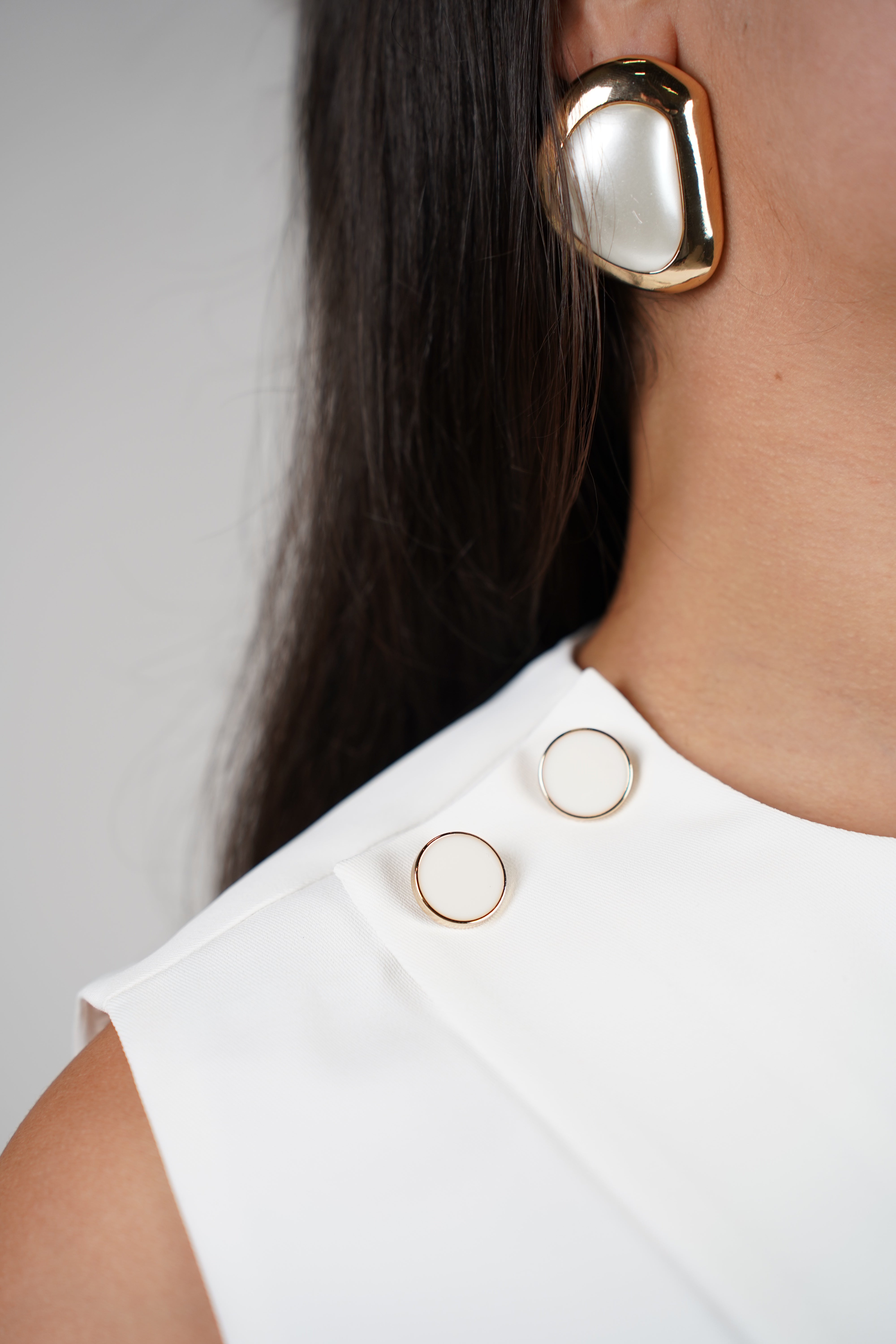 Kora Pants Set – Sleek Belted Two-Piece in Ivory White