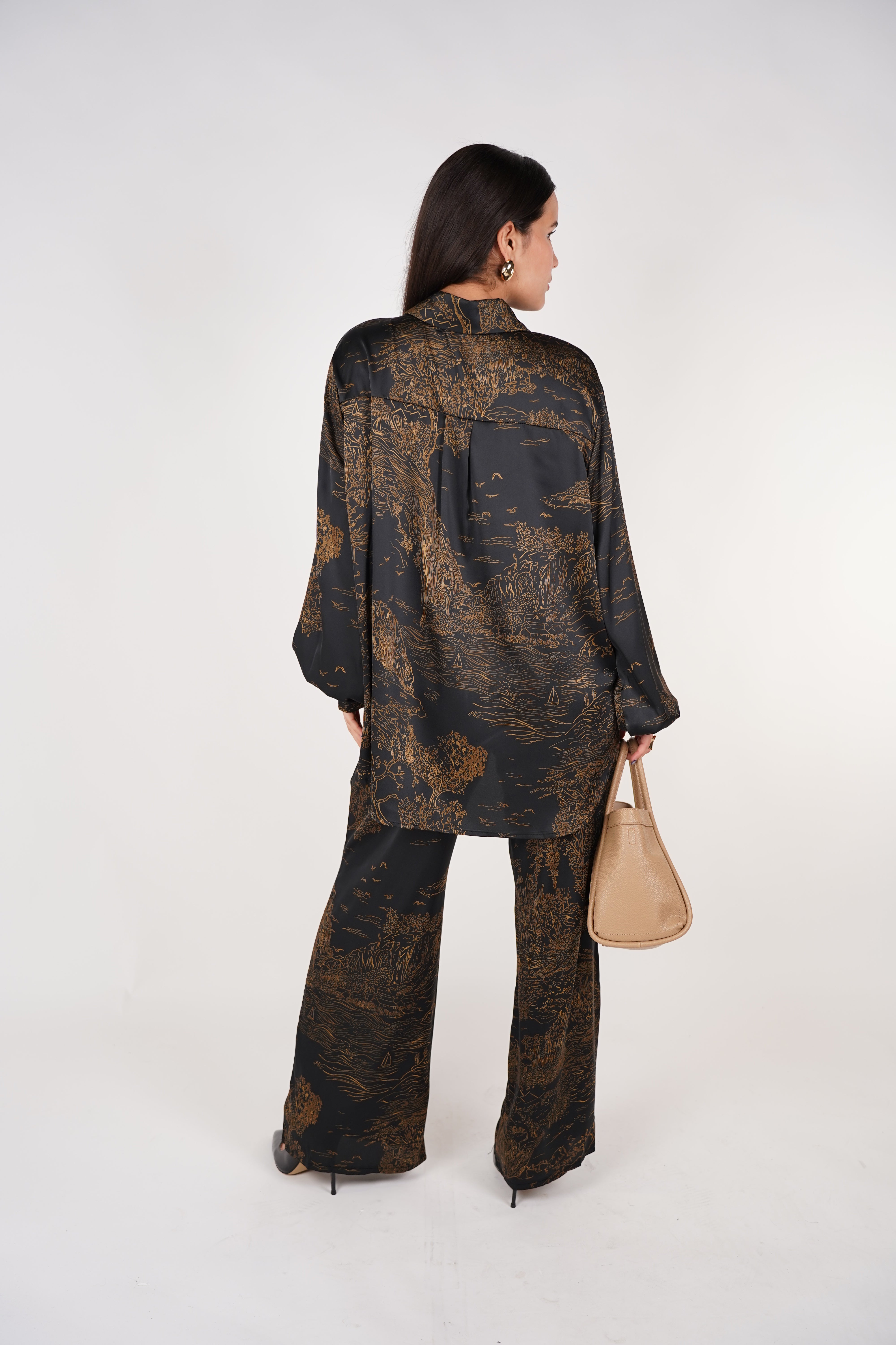 Kelis Stamped Pants Set – Effortlessly Luxe & Elevated