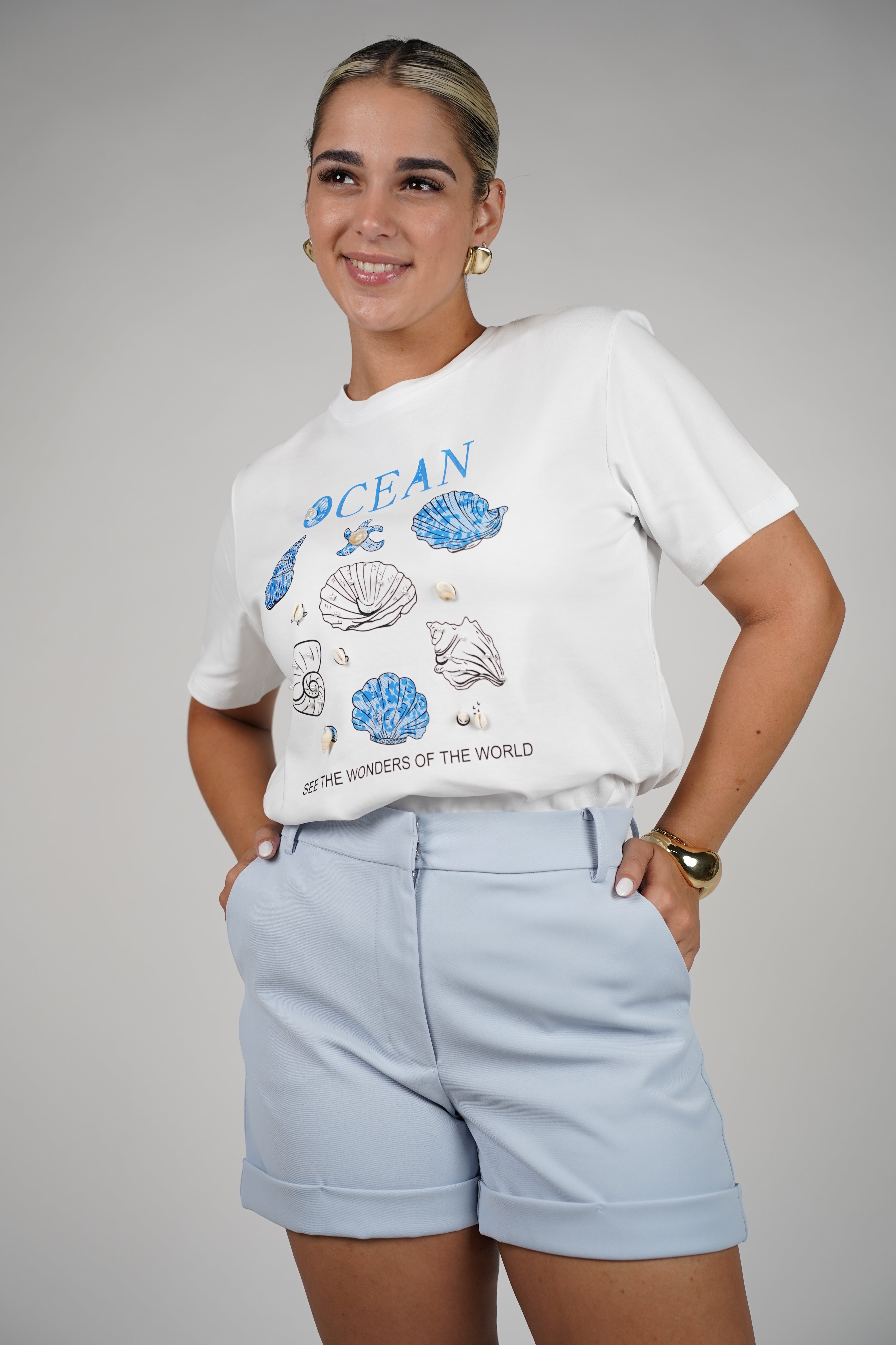 Nela Shorts – Polished Cuffed Shorts in Soft Pastels