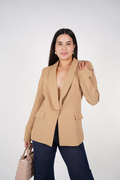 Blazer Vesla – Elegante, Impecable y Atemporal