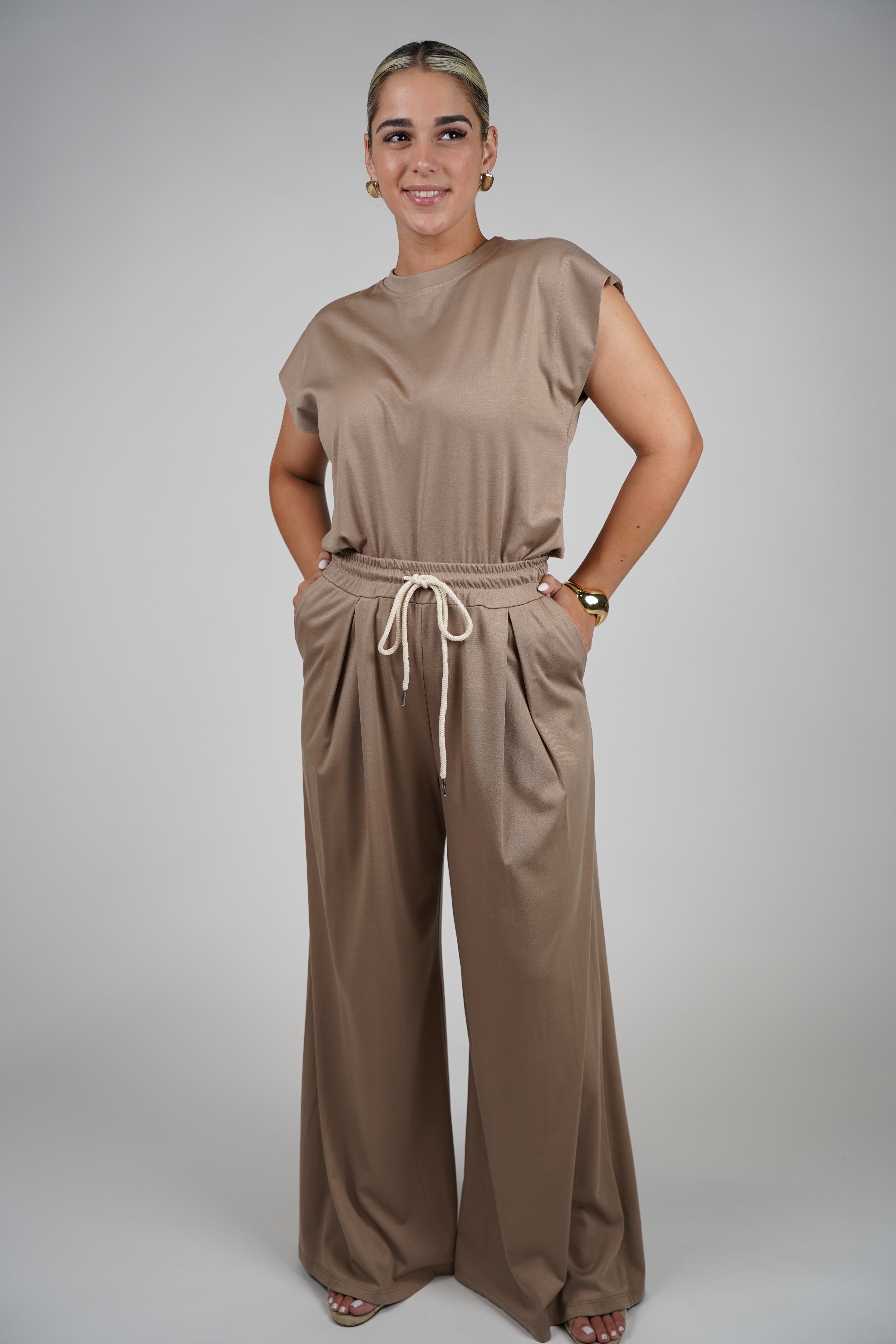 Monica Pants – Relaxed Wide-Leg Trousers with Drawstring Waist