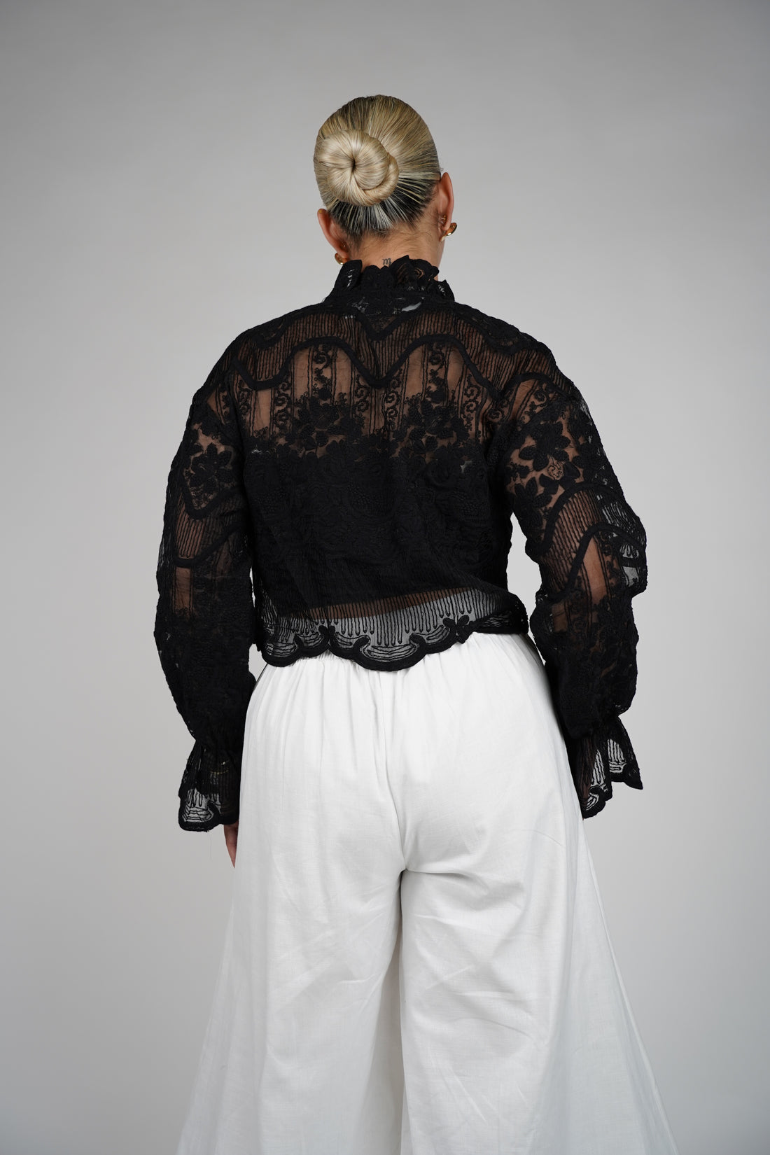 Caro Sheer Lace Top – Romantic & Elegant with a Modern Twist