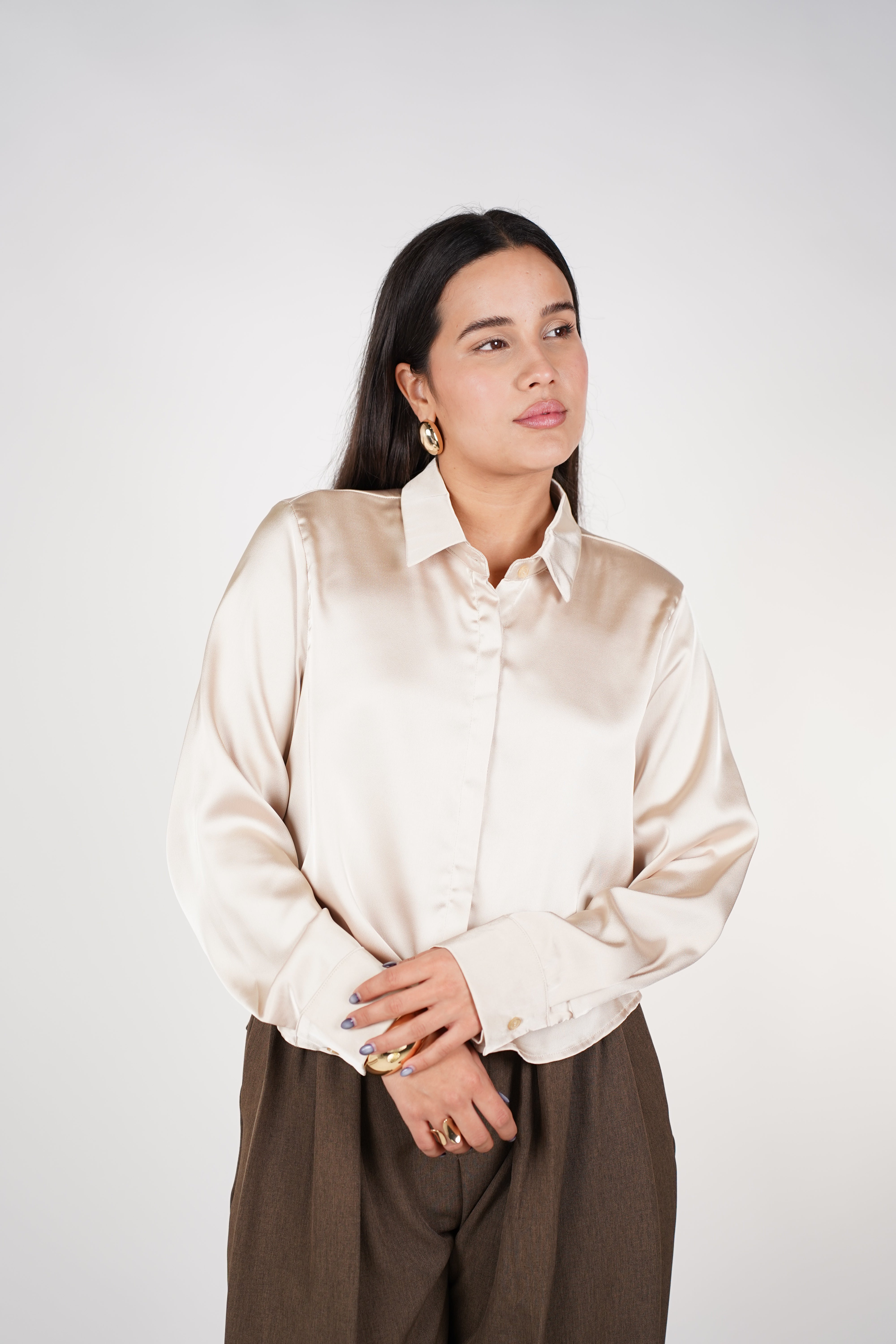 Lissey Silk Cropped Blouse – Luxe, Soft & Effortlessly Elevated