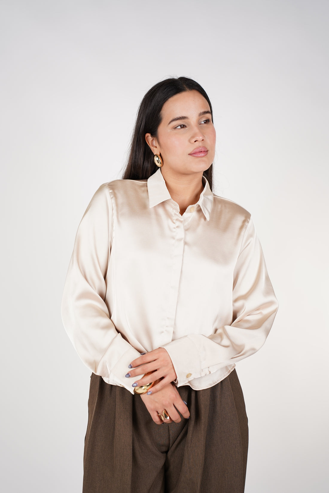 Lissey Silk Cropped Blouse – Luxe, Soft & Effortlessly Elevated