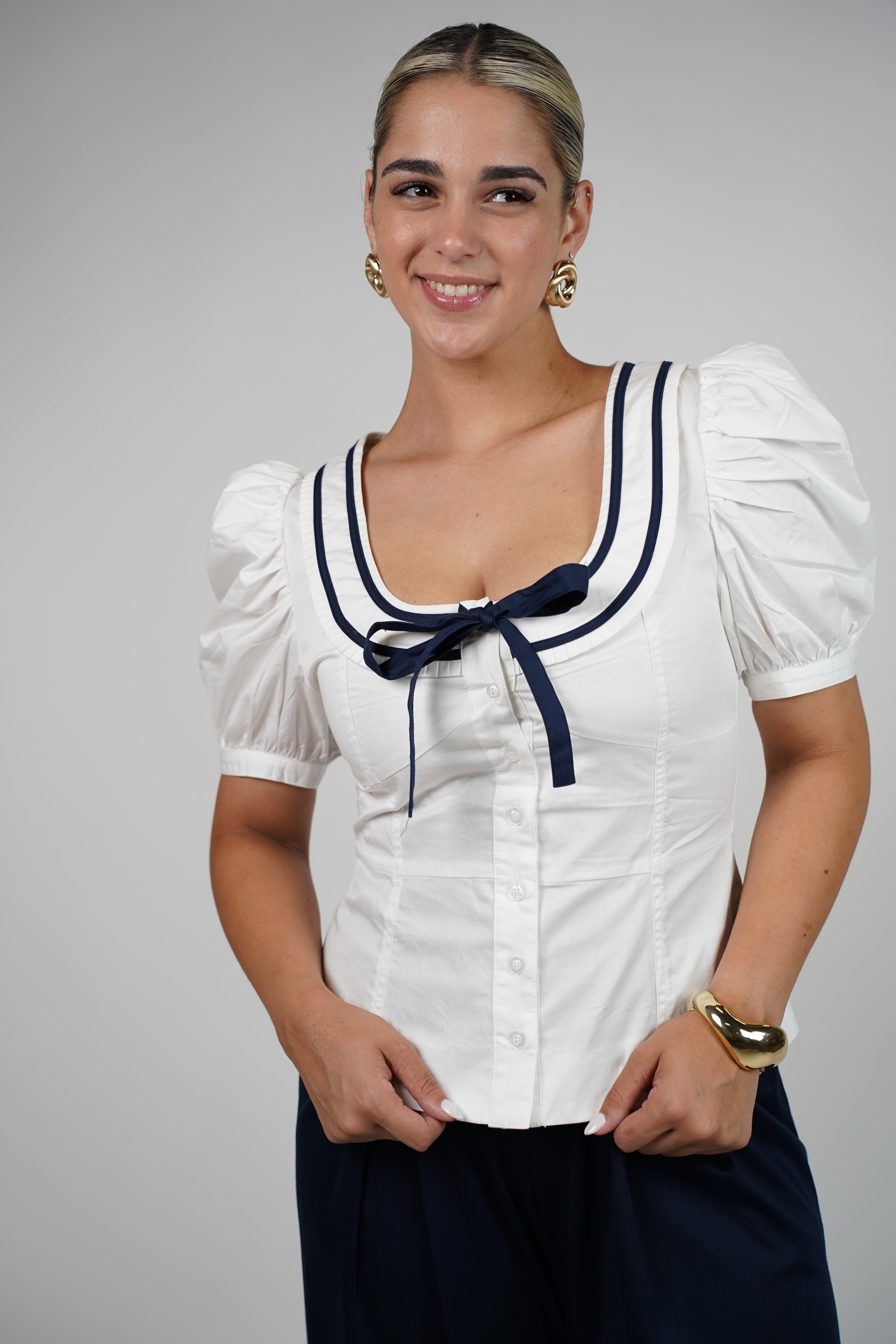 Jovi Sailor Top – Nautical-Inspired Puff Sleeve Blouse with Bow Detail