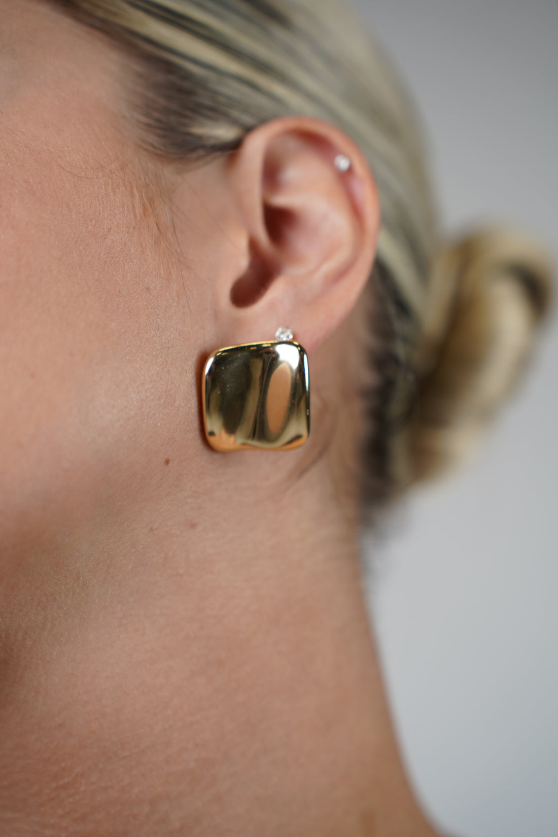 Xiva Earrings – Bold, Modern Gold Square Studs