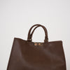 Vanyae Tote Bag – Classic Elegance in Every Detail
