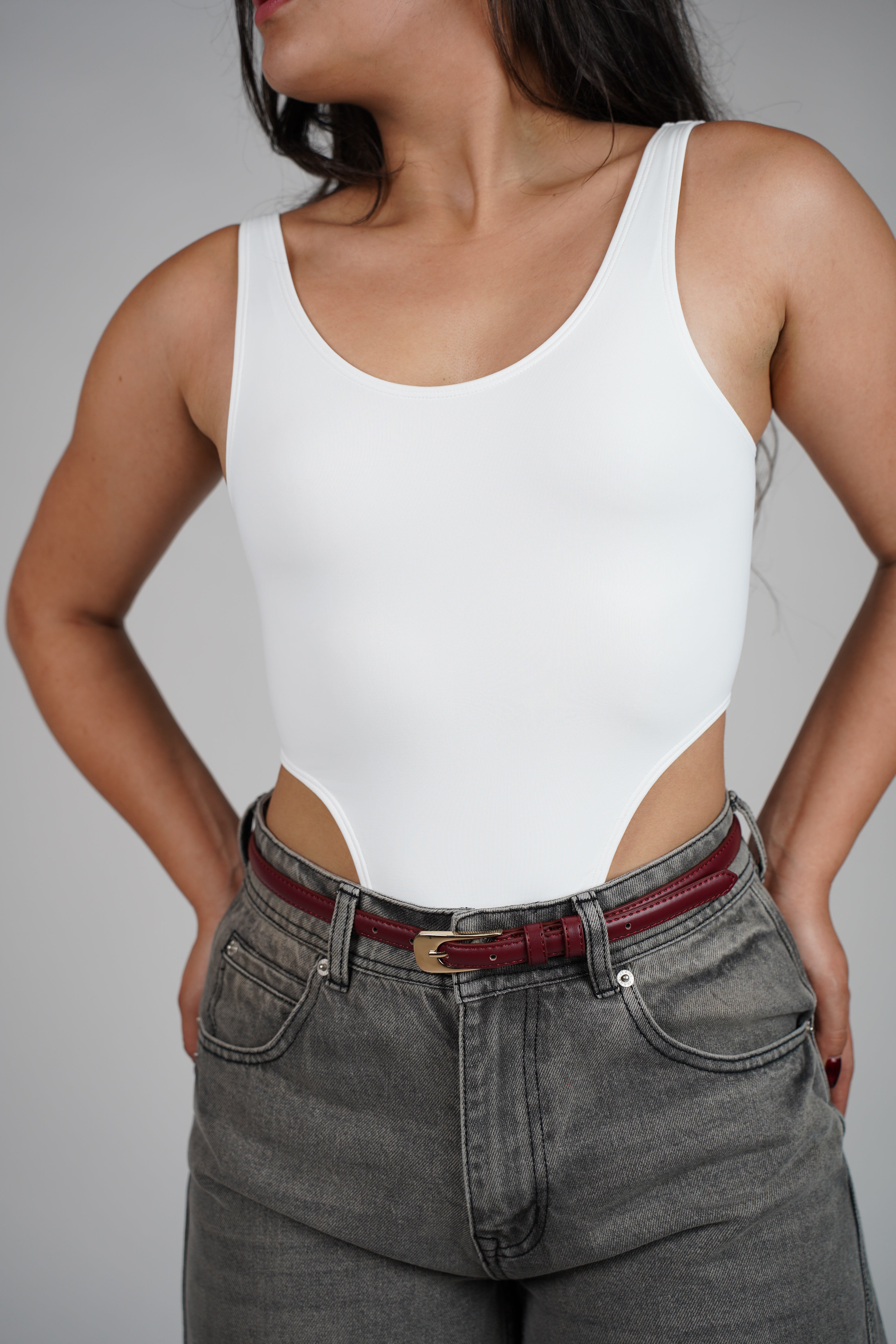Lasa Highcut Tank Bodysuit – Seamless & Sleek Everyday Essential
