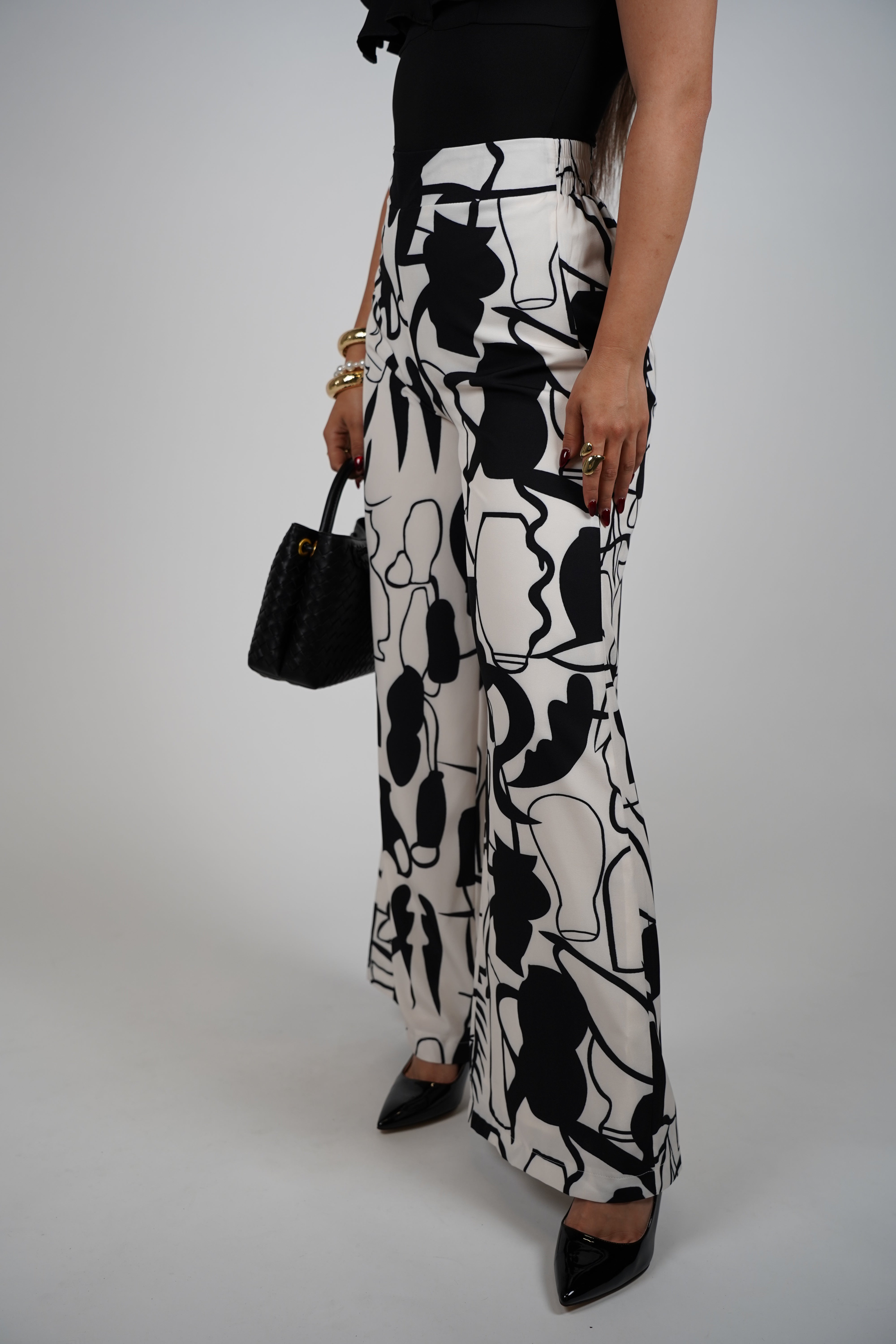 Zamiya Pants Set – Bold Wide-Leg Printed Duo