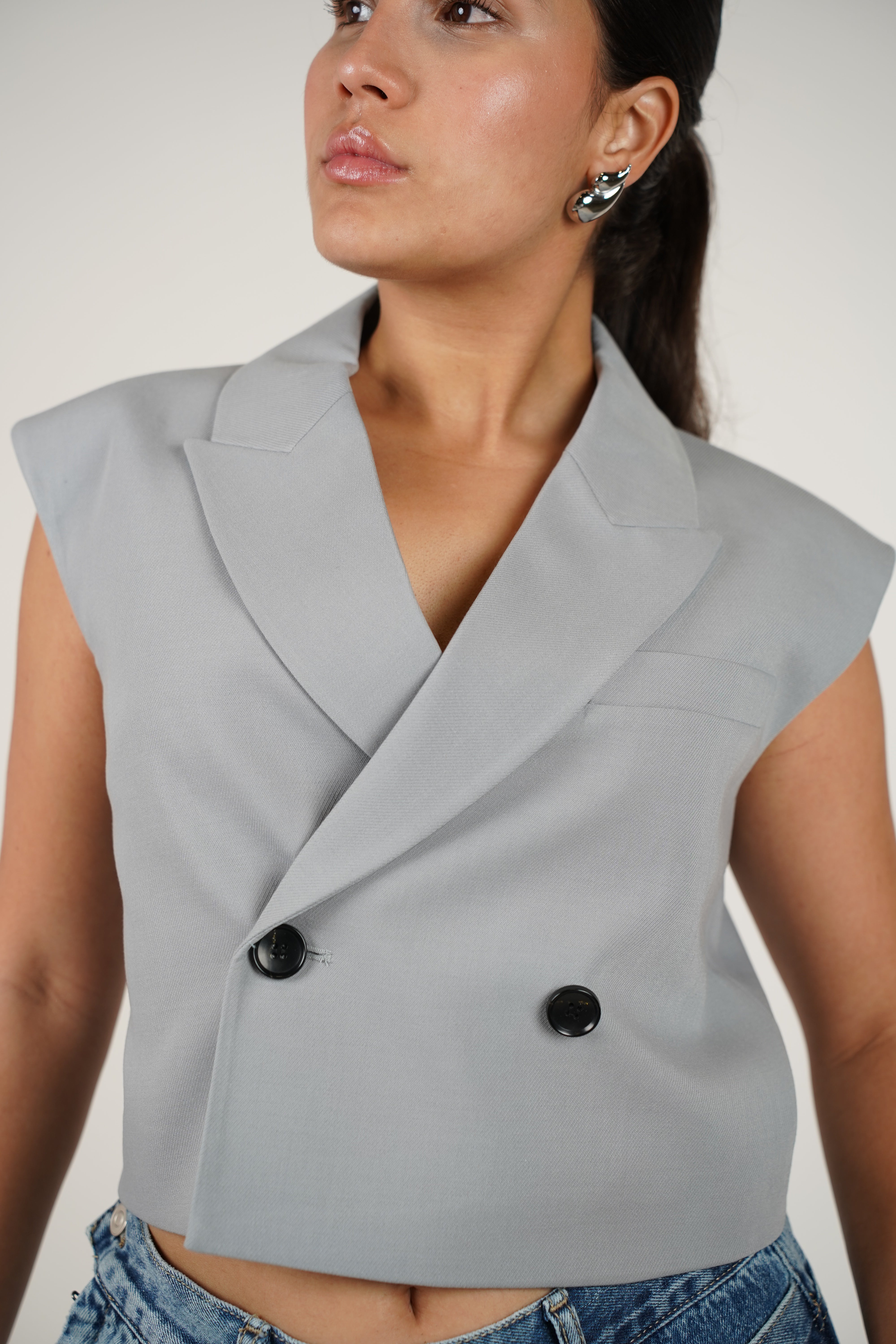 Havia Vest – Tailored Power with a Modern Cut