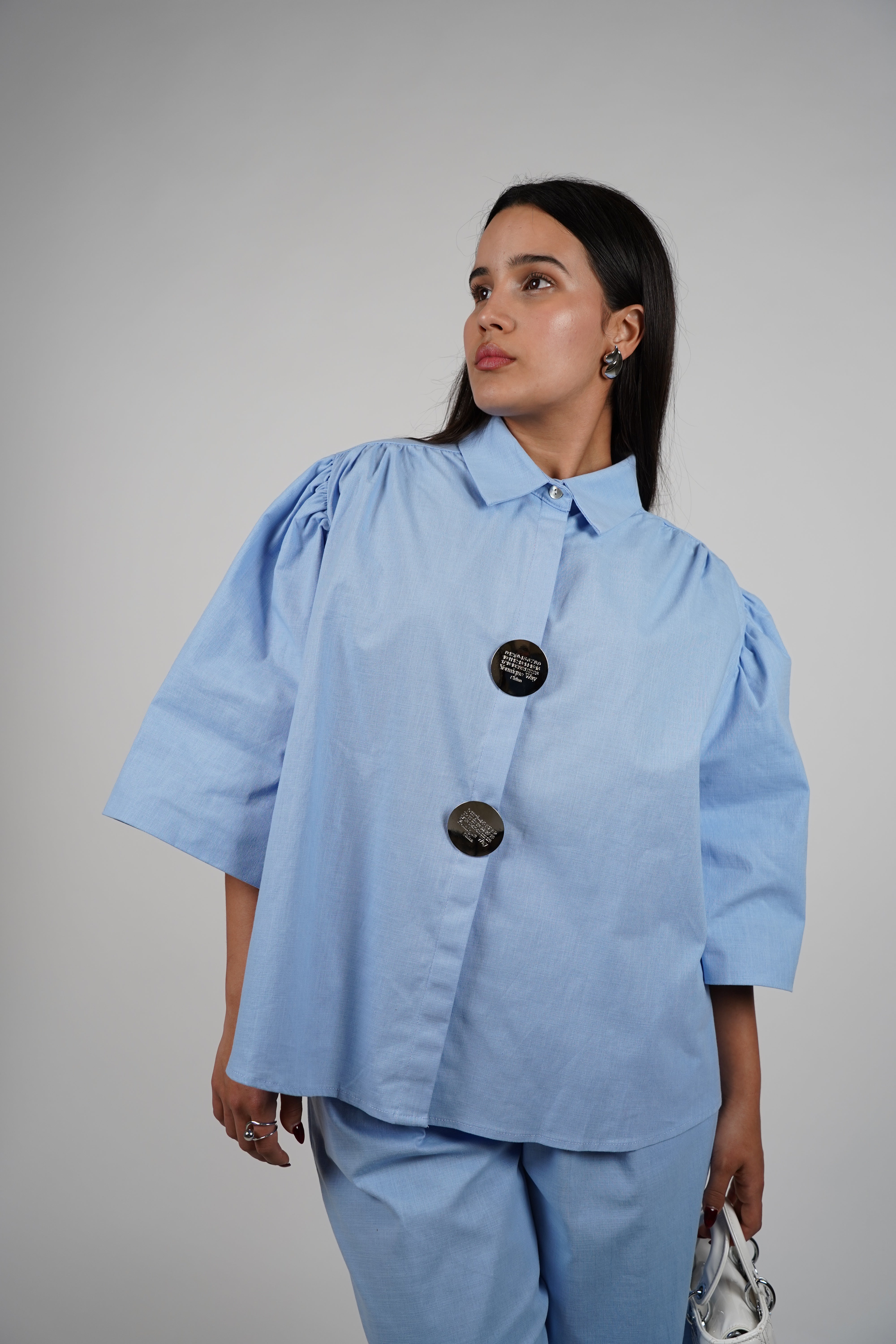 Yolia Linen Pants Set – Effortless Statement in Lightweight Style