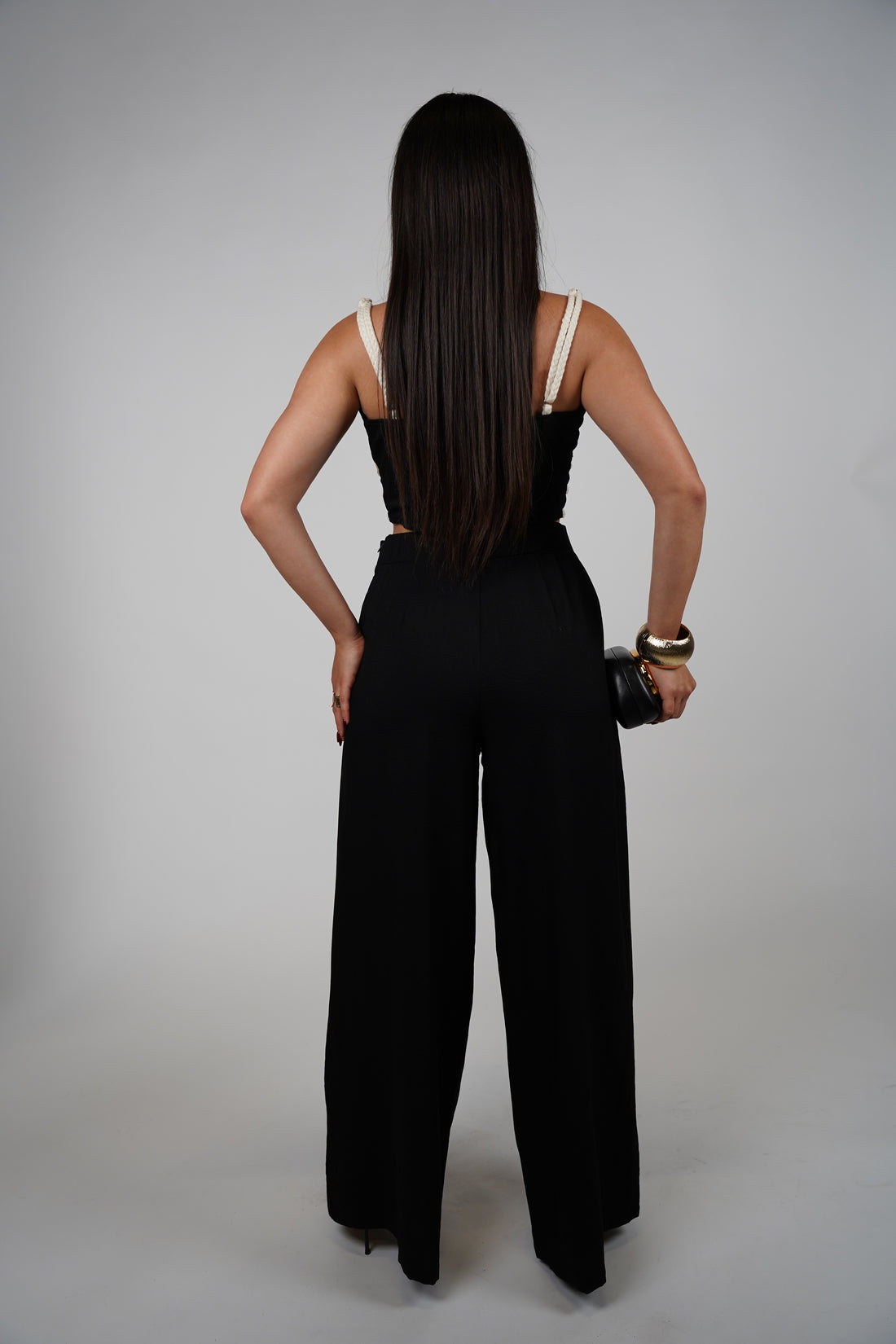Orza Pants Set – Bold & Sophisticated Two-Piece Statement