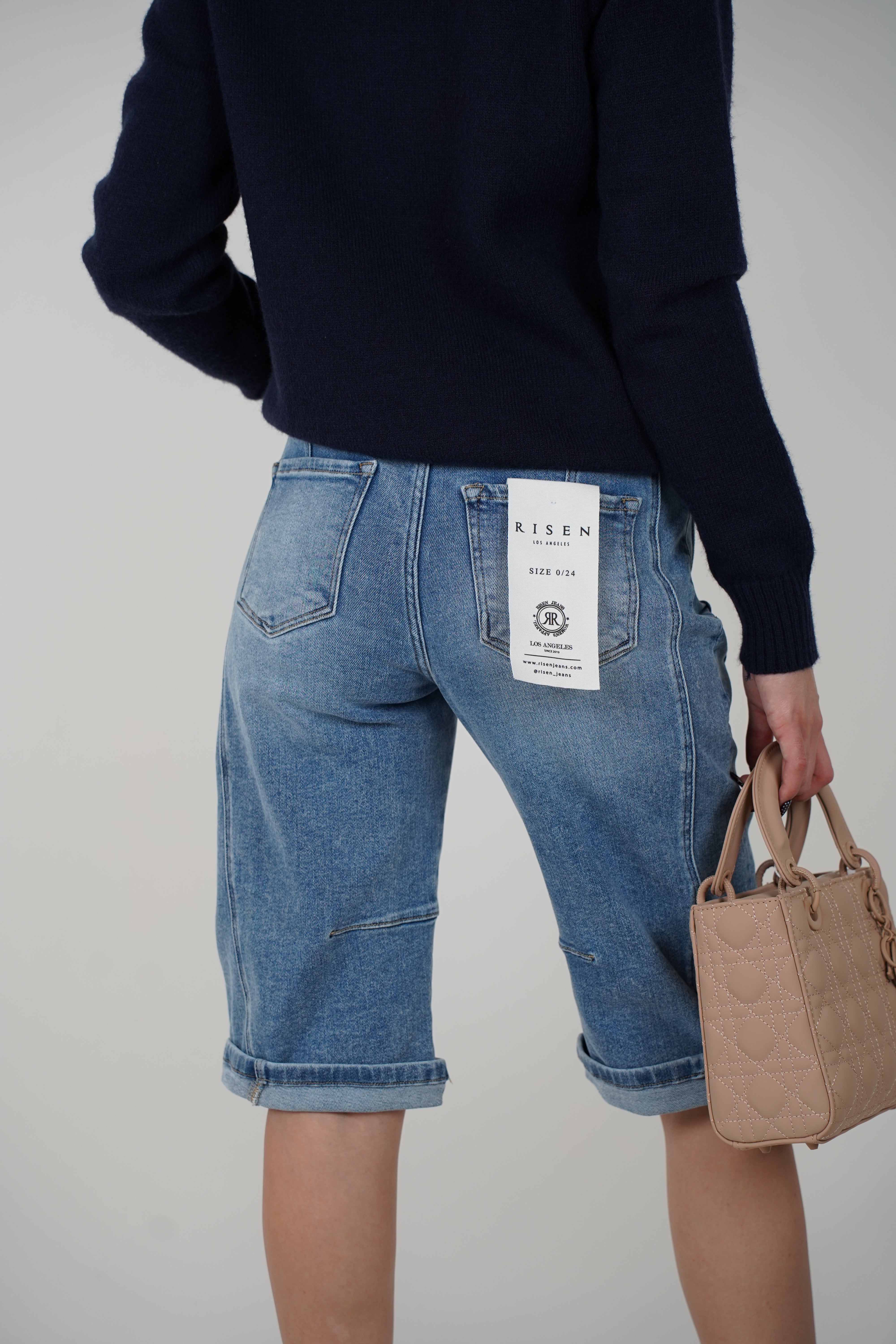 Jordy Bermudas – Laid-Back Denim with a Polished Twist