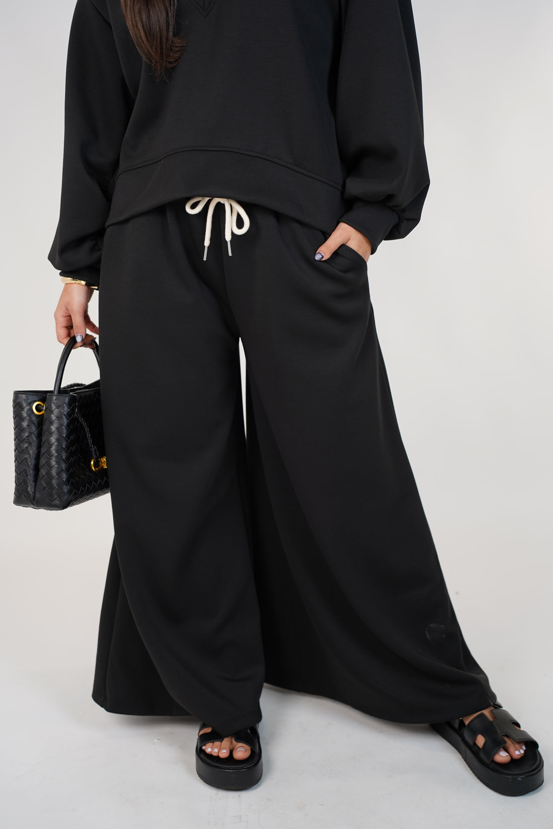 Aylin Pants Set – Cozy Wide-Leg Lounge Set for Women