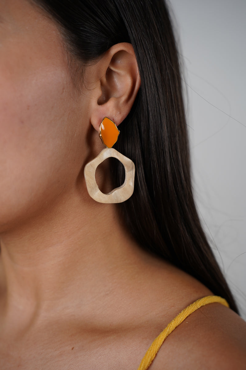 Elix Earrings – Bold Color Meets Organic Design
