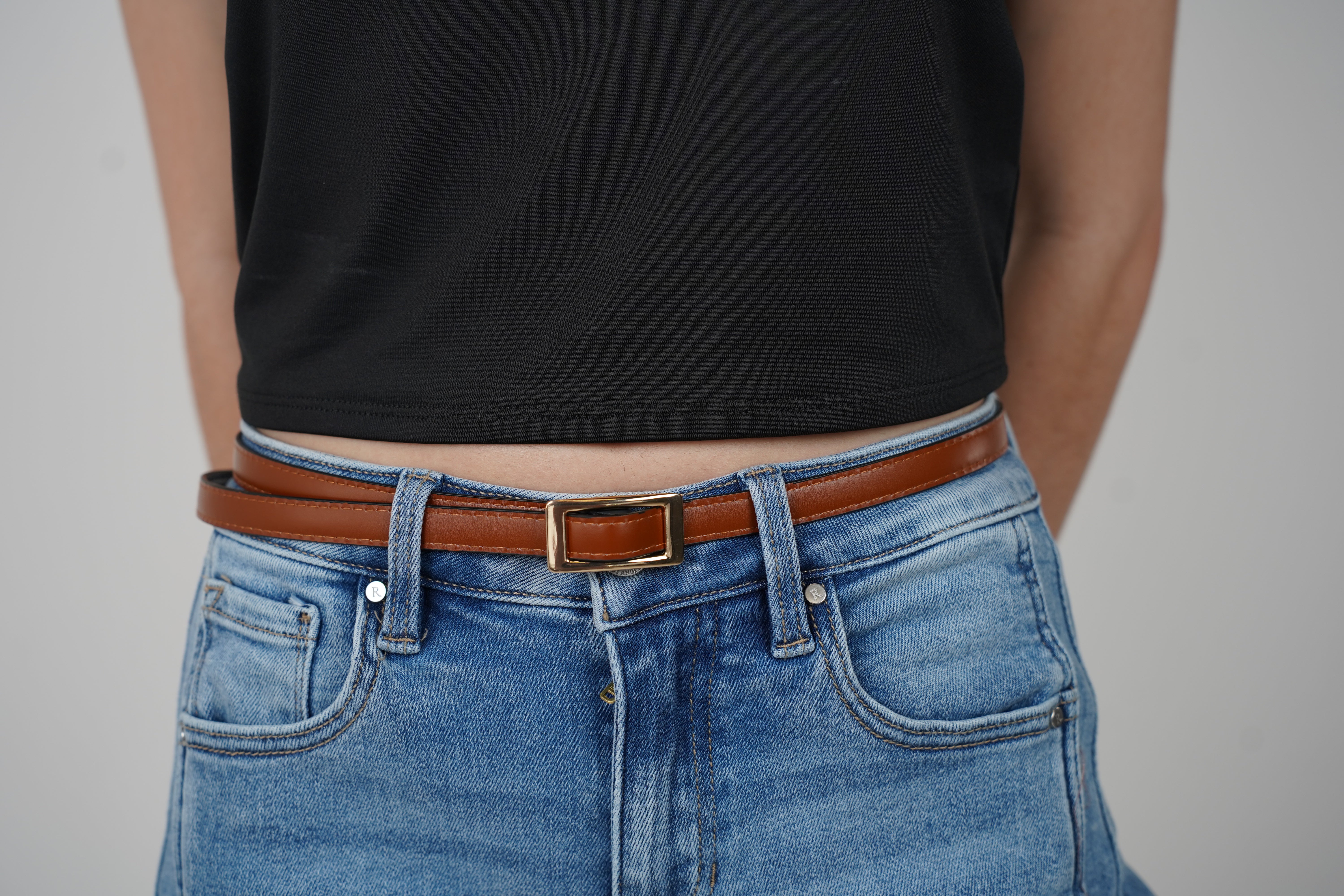 Divo Reversible Belt – 2-in-1 Classic Touch for Denim Days