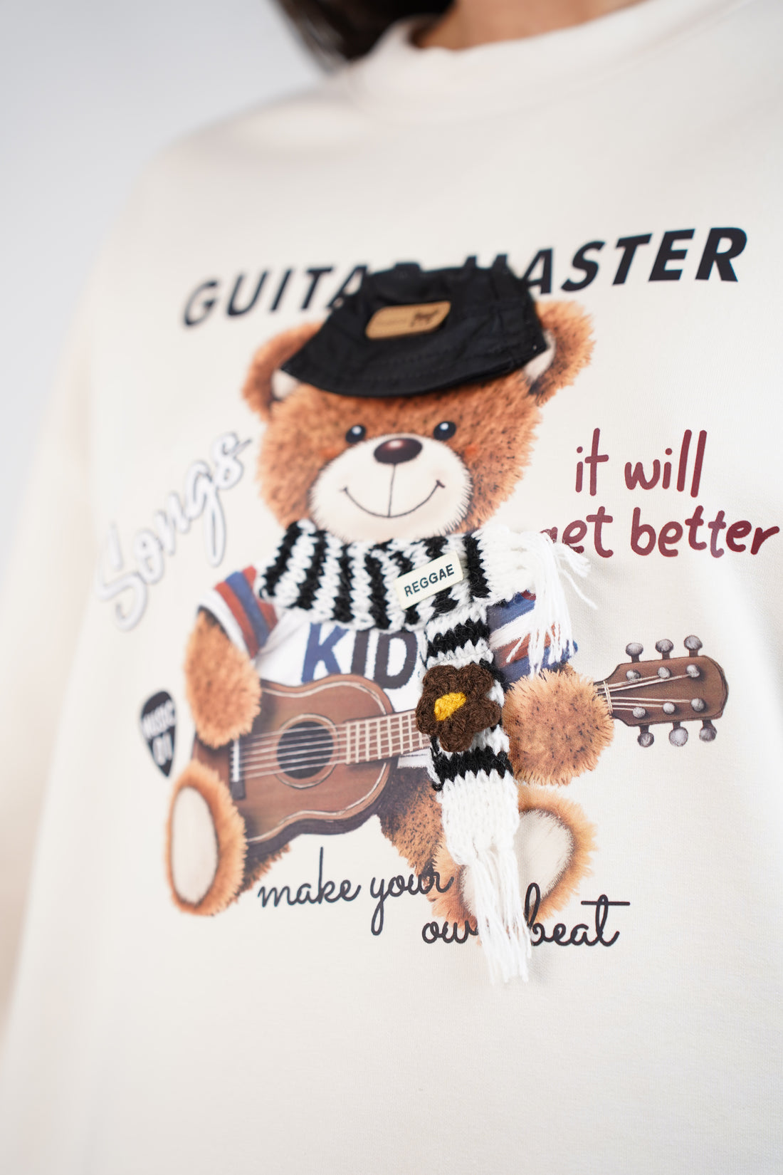 Cubella Gangster Bear Sweater