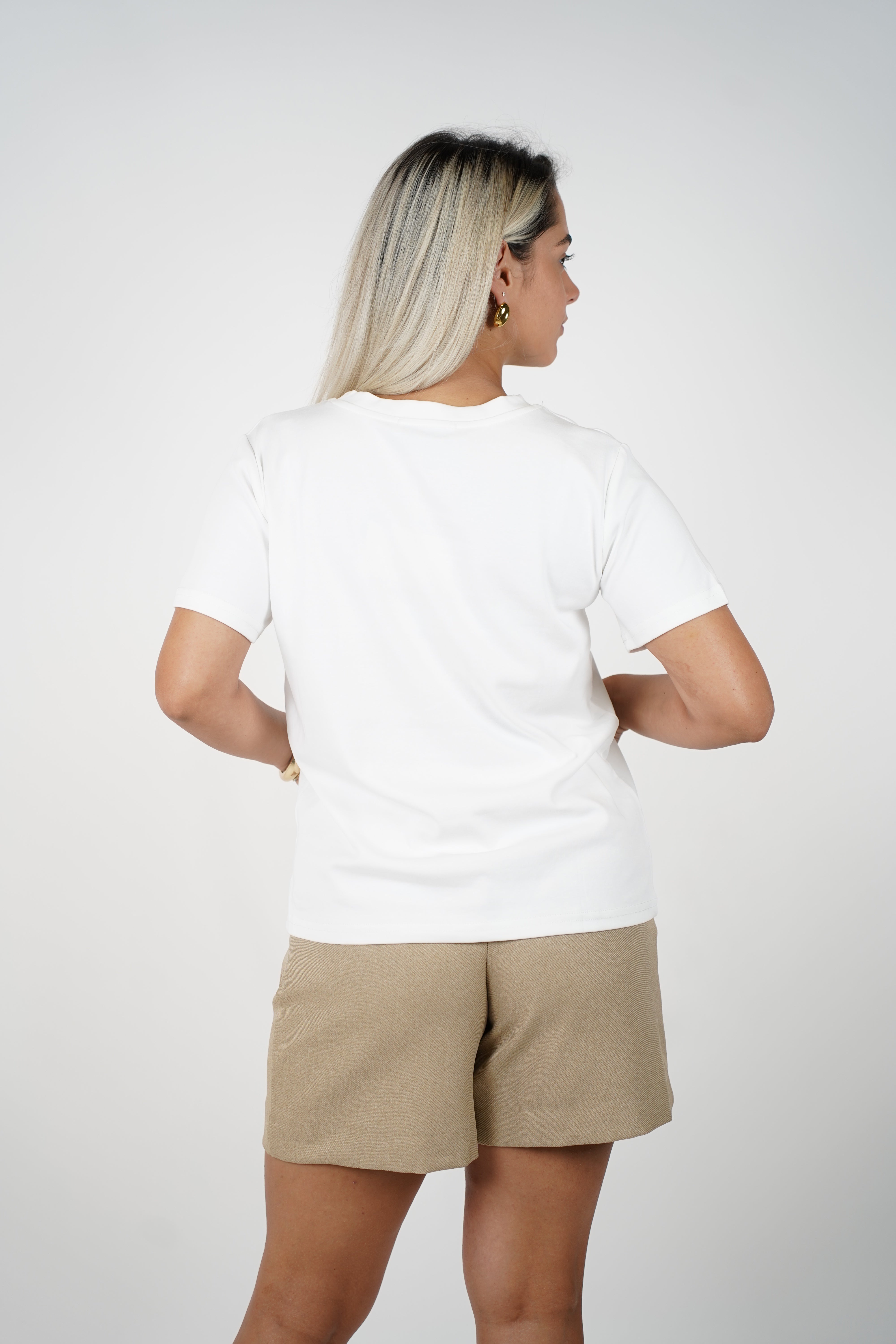 Maven Bear Graphic Top – Playful Urban Tee with 3D Teddy Style