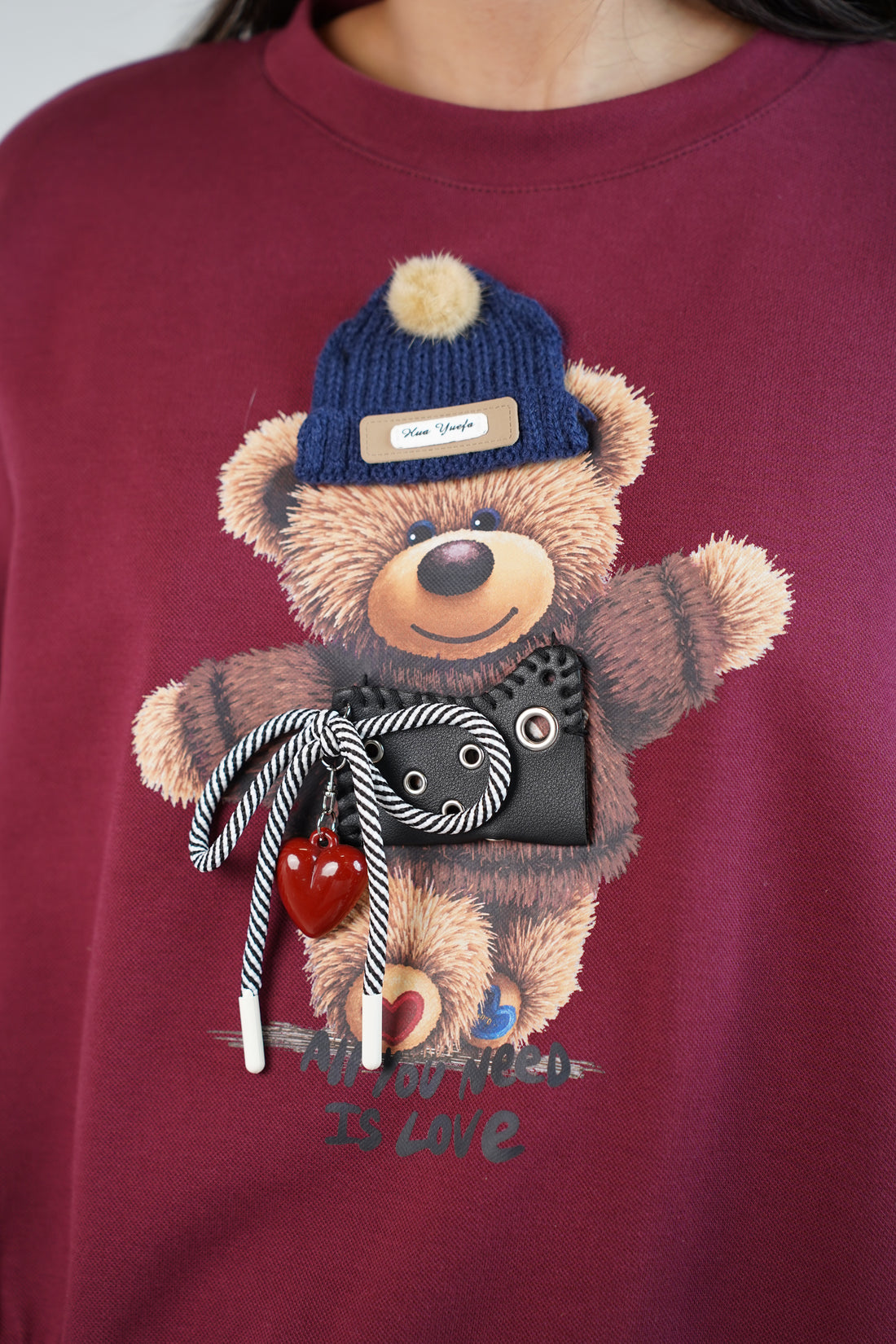 HoneyBear Heart Sweater – Sweet Cozy 3D Bear Graphic