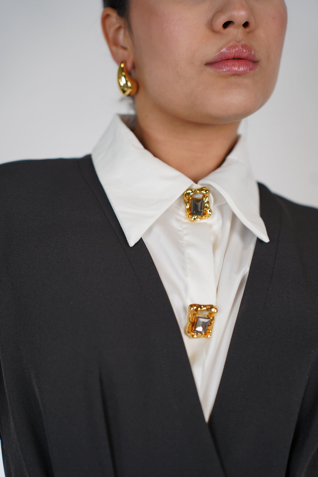 Calix Exotic Mini Dress – Bold Black Button-Up with Luxe Details