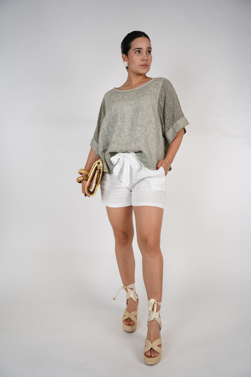 Evara Soft Top – Relaxed Blue Linen-Blend Blouse