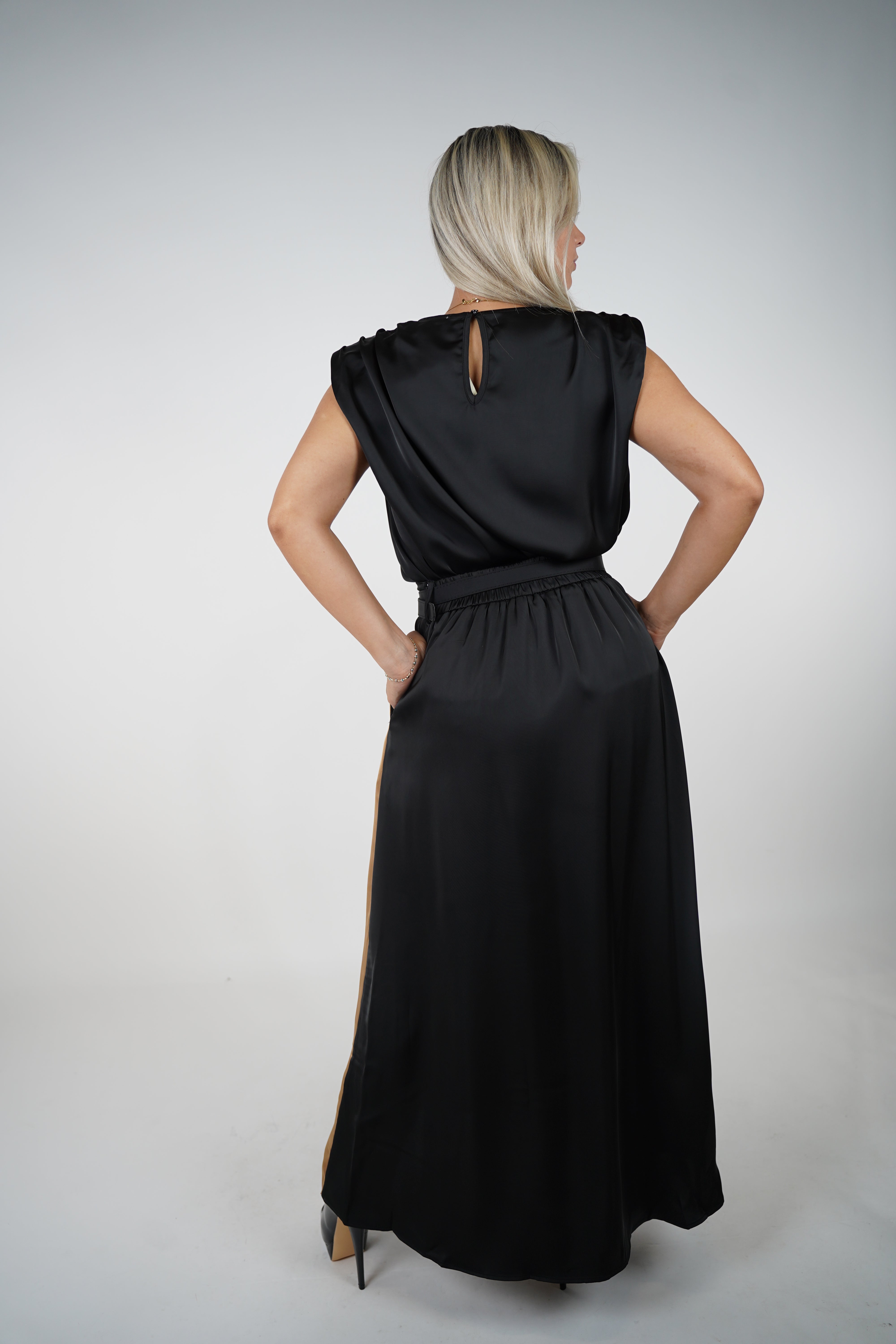 Tasi Skirt Set – Satin Shoulder-Padded Top & Side-Slit Color Block Maxi Skirt