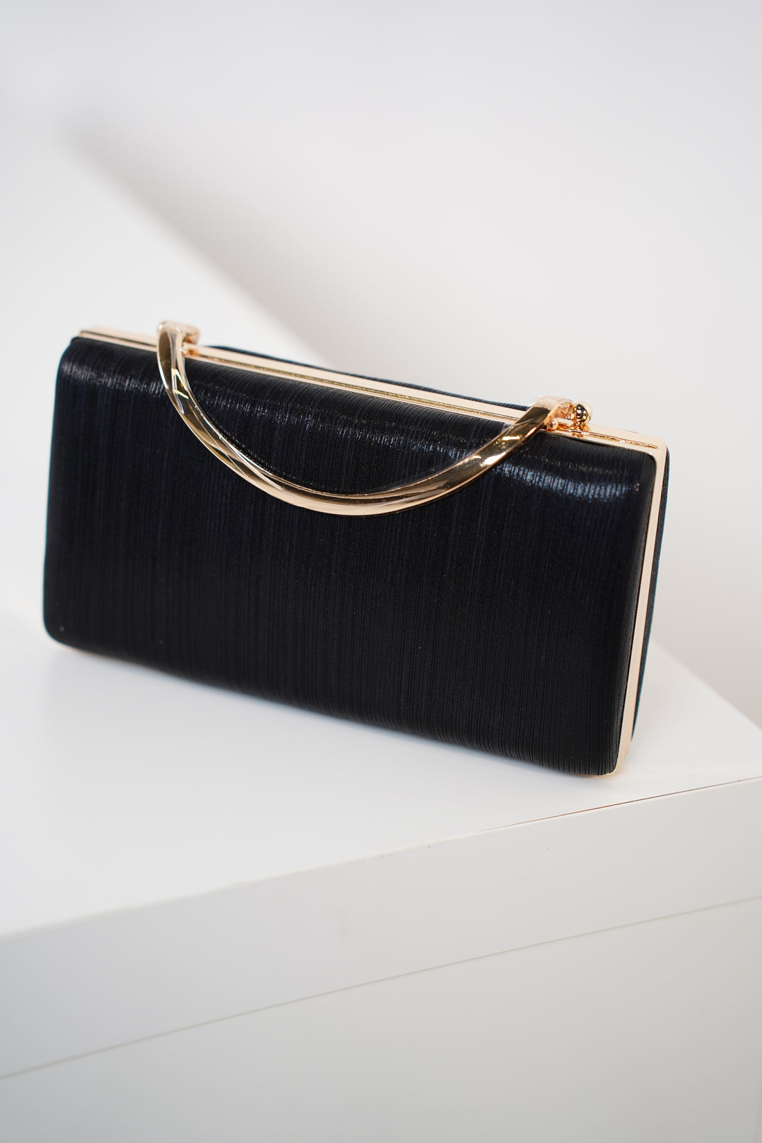 Emerelle Clutch – Metallic Emerald Evening Bag