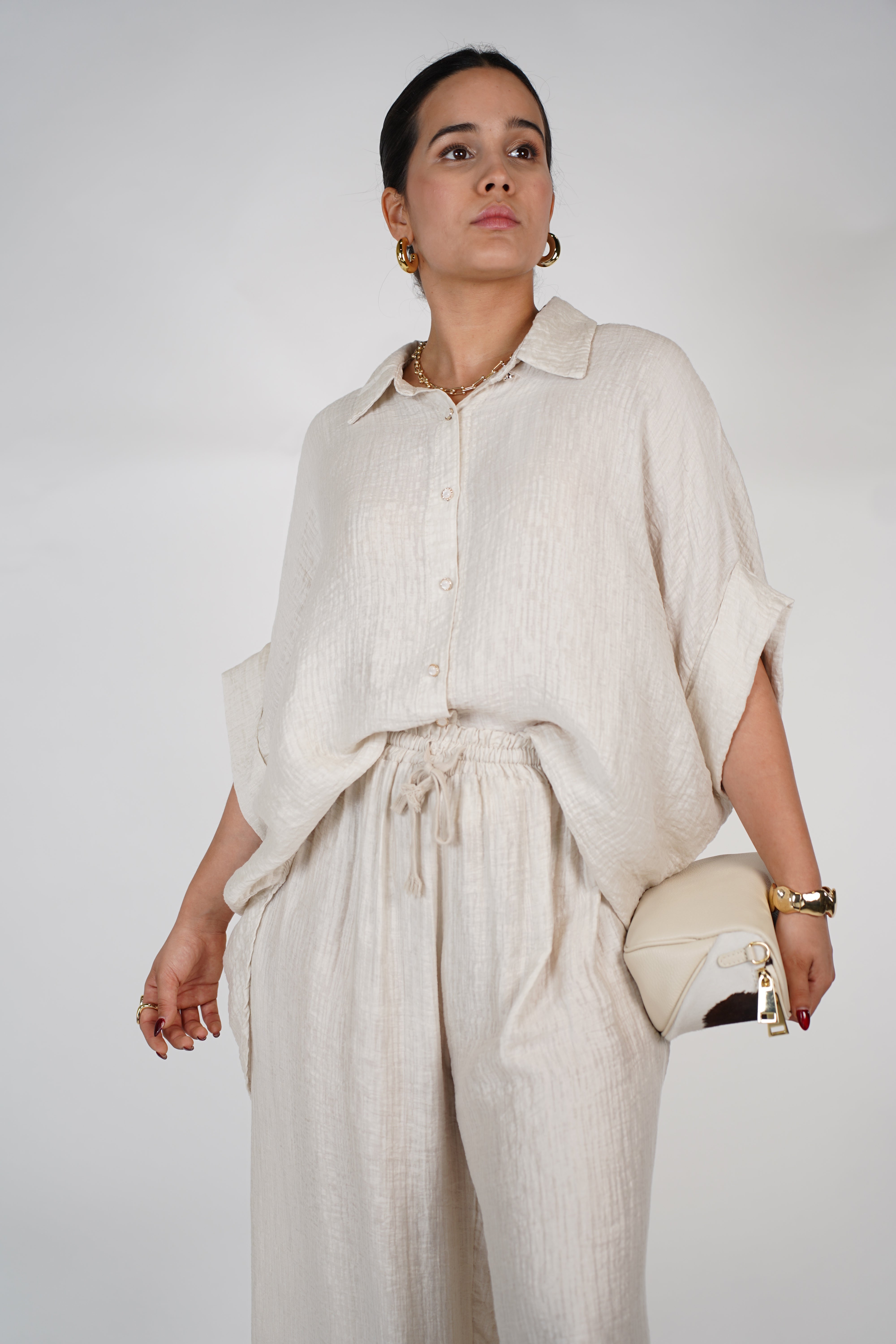 Evelyn Oversized Pants Set – Flowy Button Top & Wide-Leg Pants, One Size, Multiple Colors