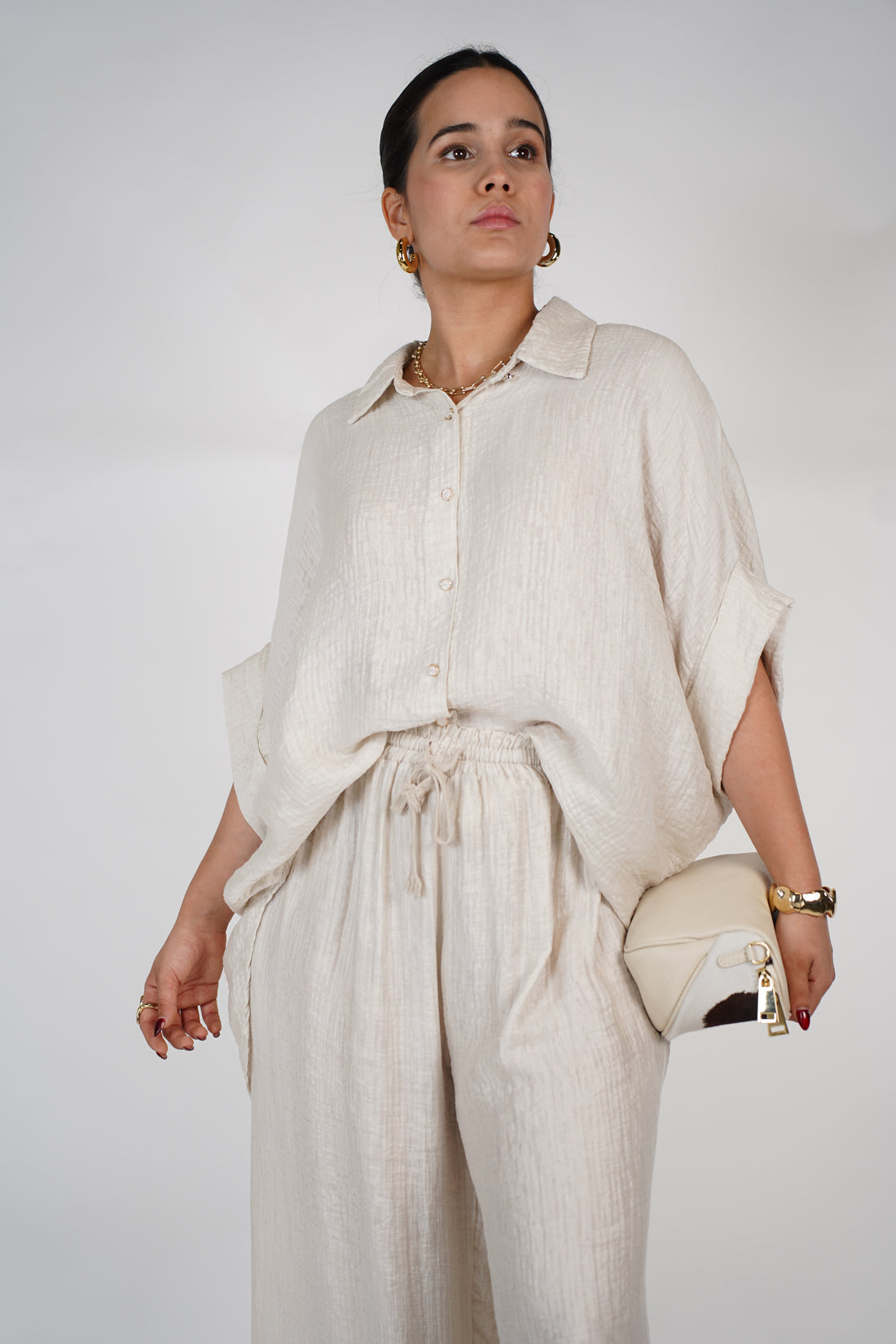 Evelyn Oversized Pants Set – Flowy Button Top & Wide-Leg Pants, One Size, Multiple Colors