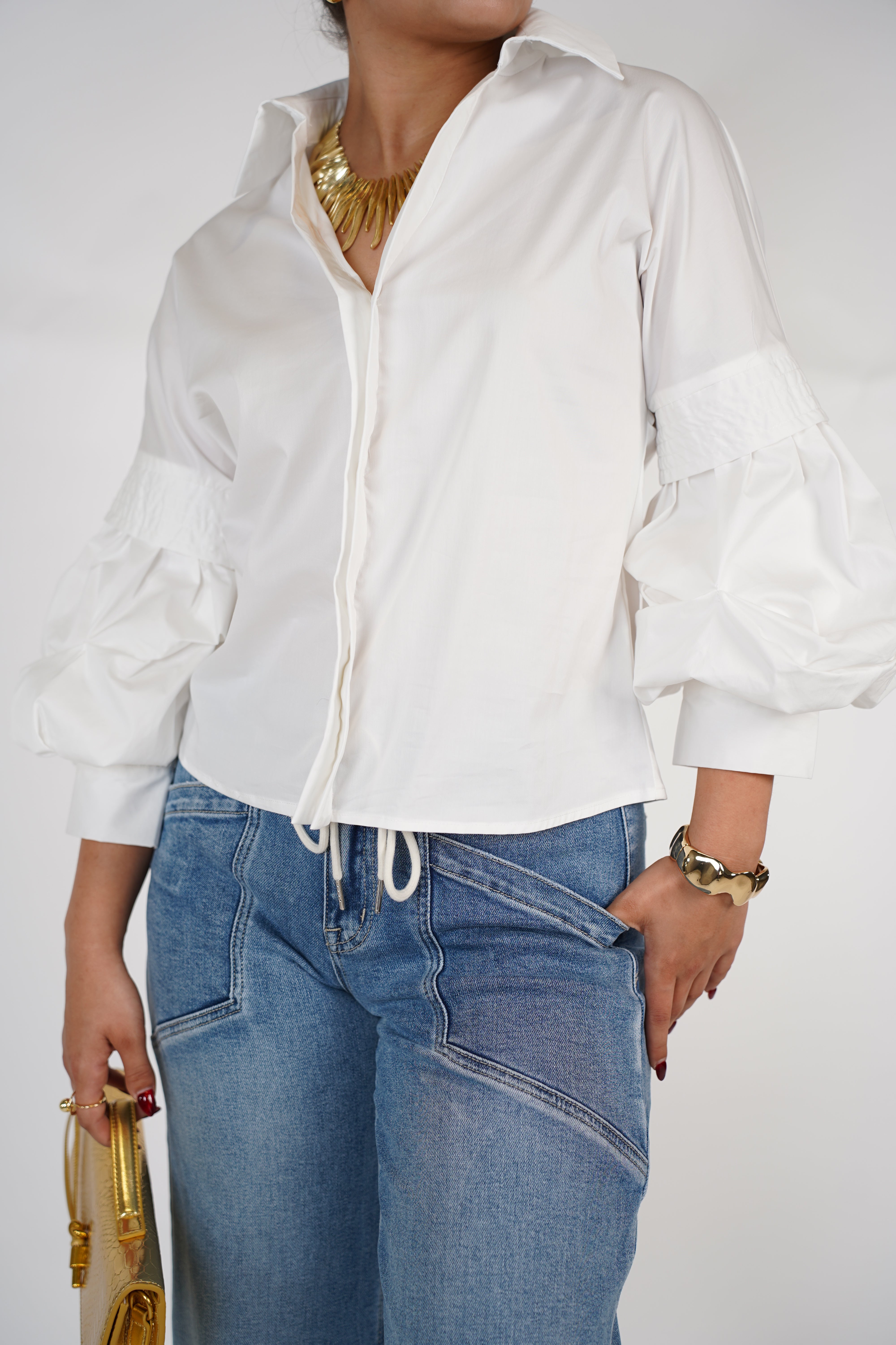 Lomie Puff Sleeve Top – White Poplin Shirt with Voluminous Sleeves