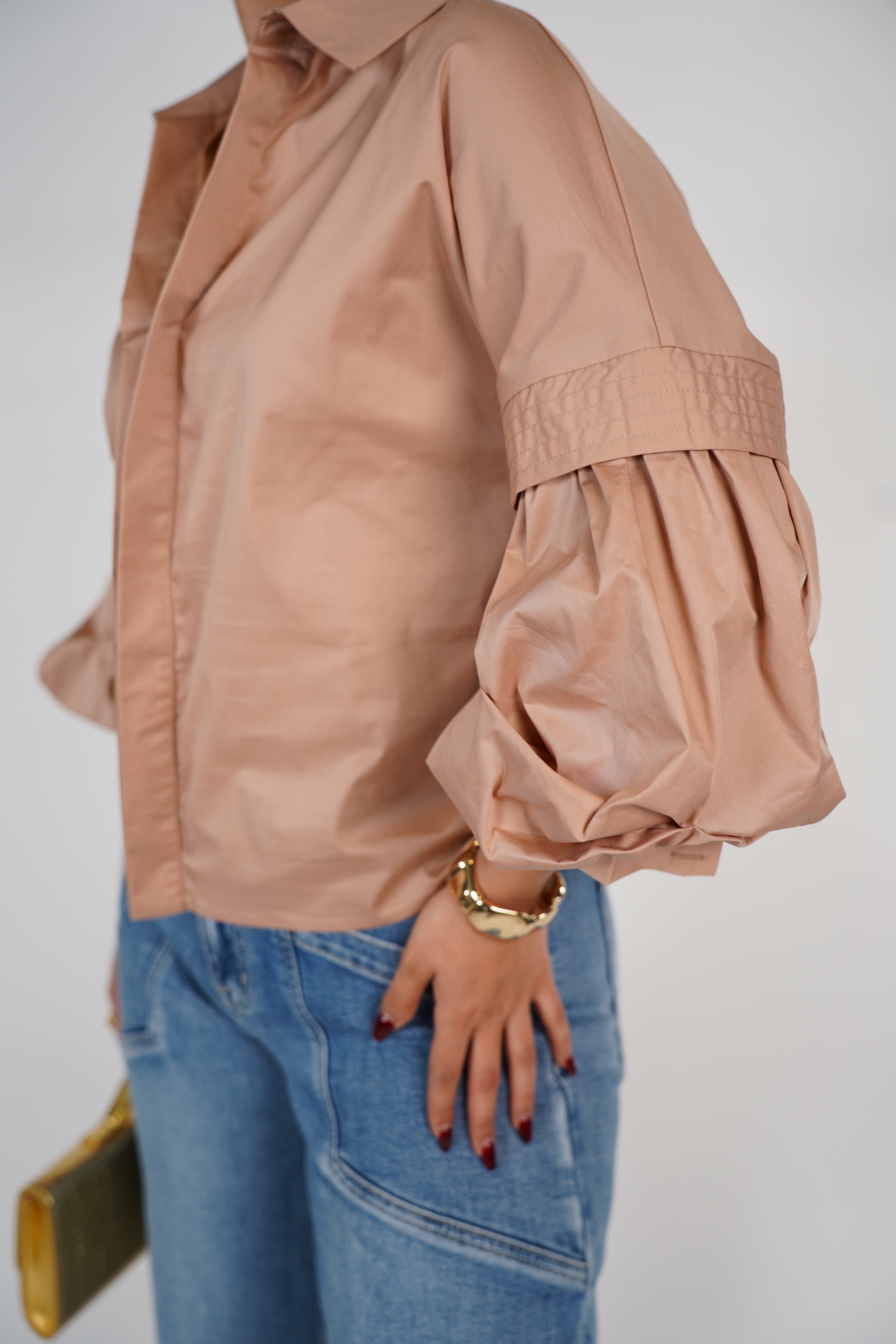 Lomie Puff Sleeve Top – White Poplin Shirt with Voluminous Sleeves