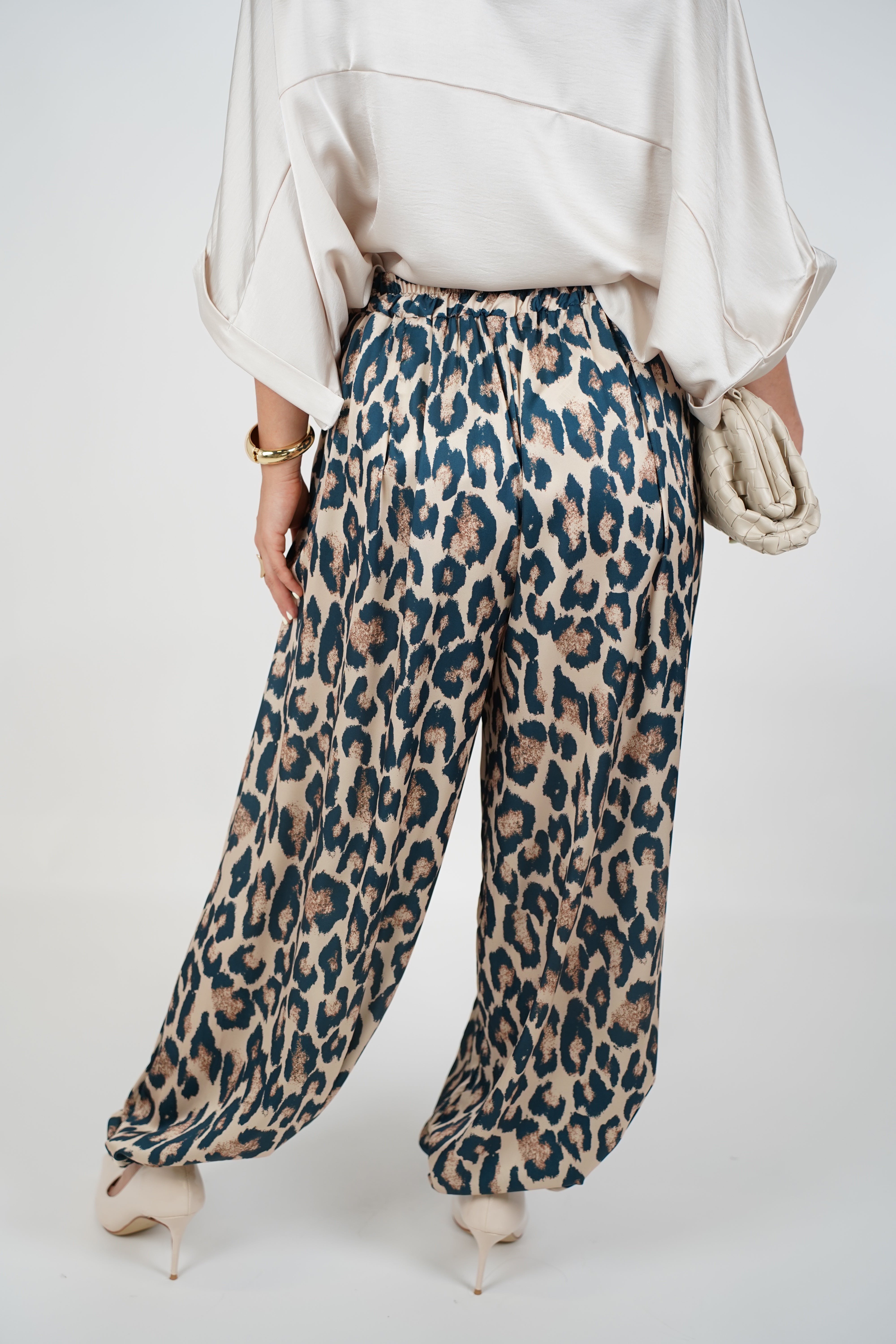 Alia Stamped Aladdin Joggers – Bold Leopard Meets Luxe Ease