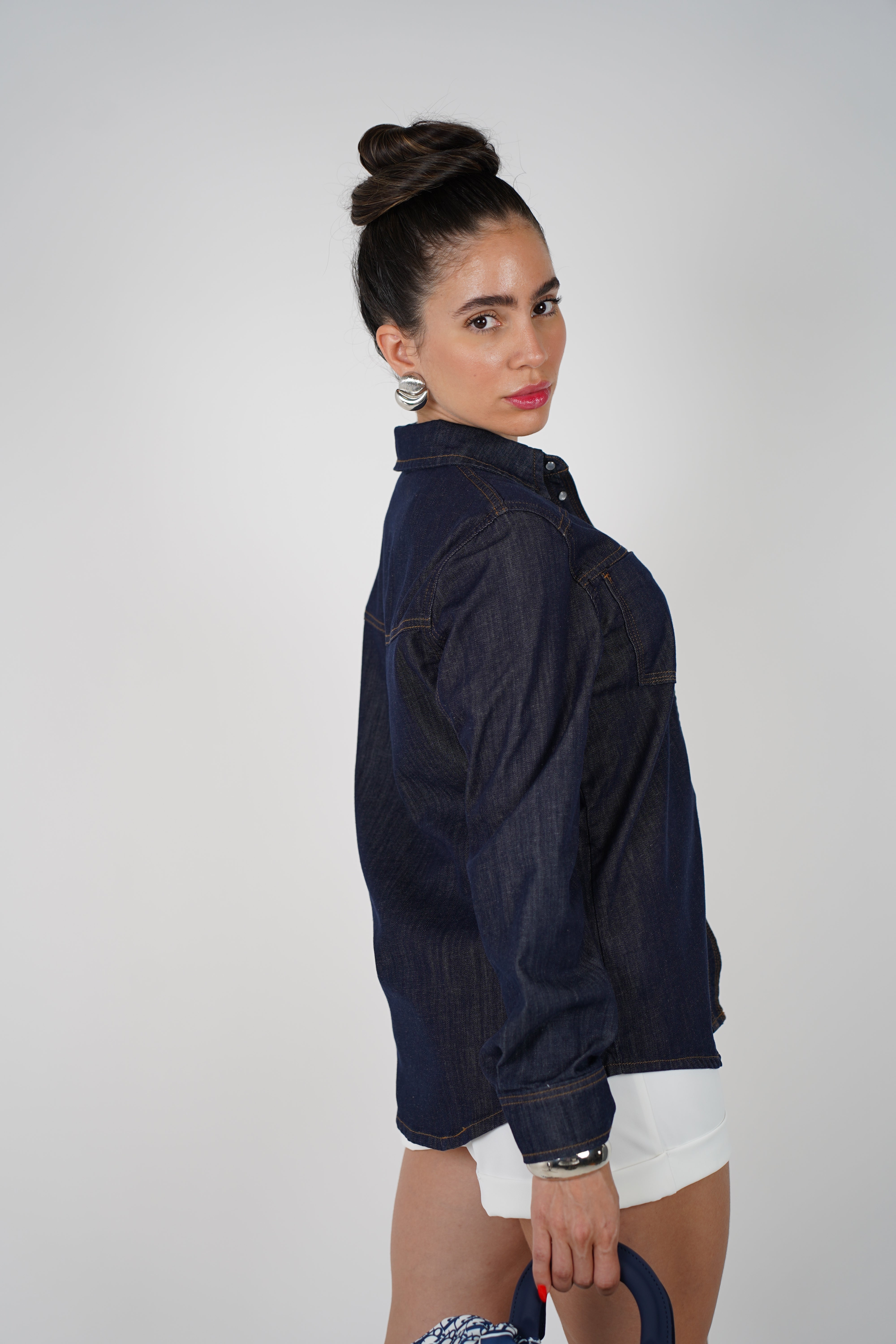 Zirel Denim Button Down – Classic Western Edge