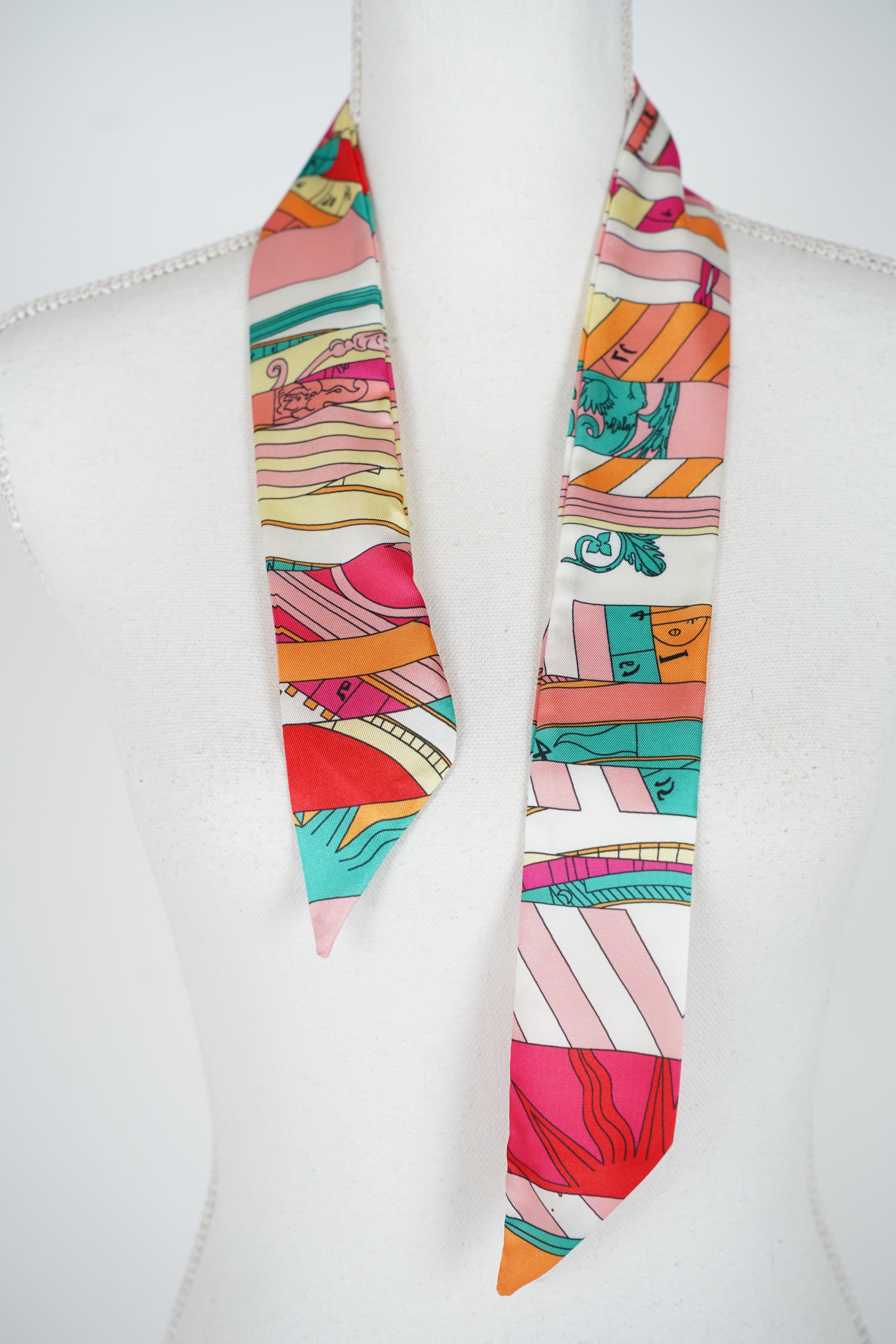 Parisian Twilly – Versatile Mini Scarf for Neck, Hair, or Bags