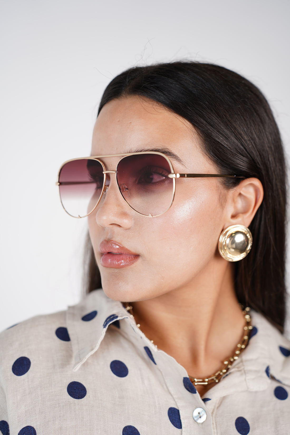 Zuna Aviator Sunglasses – Bold Gradient Frame with Luxe Edge