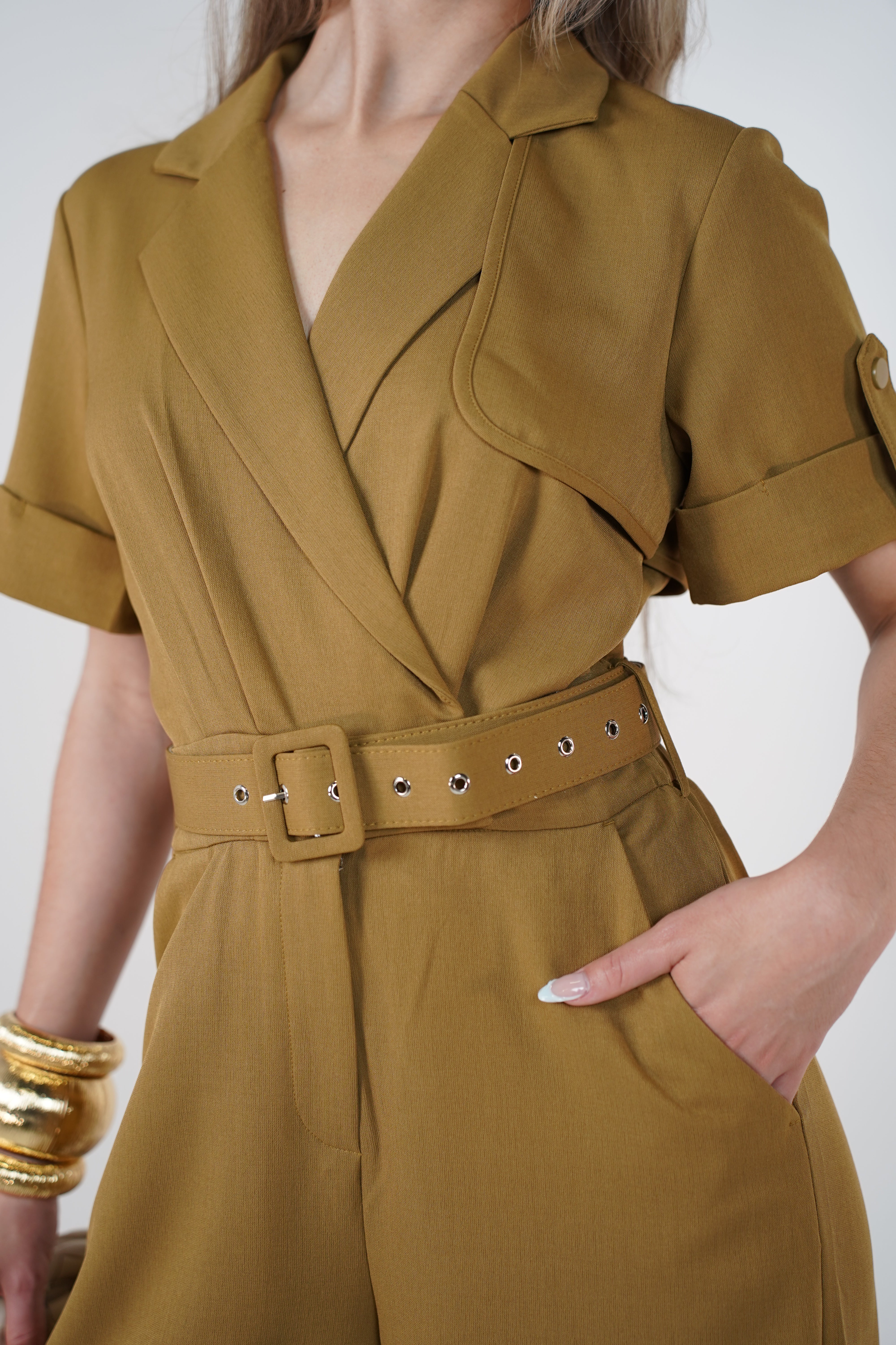 Nysel Jumpsuit – Structured Chic with Versatile Styling