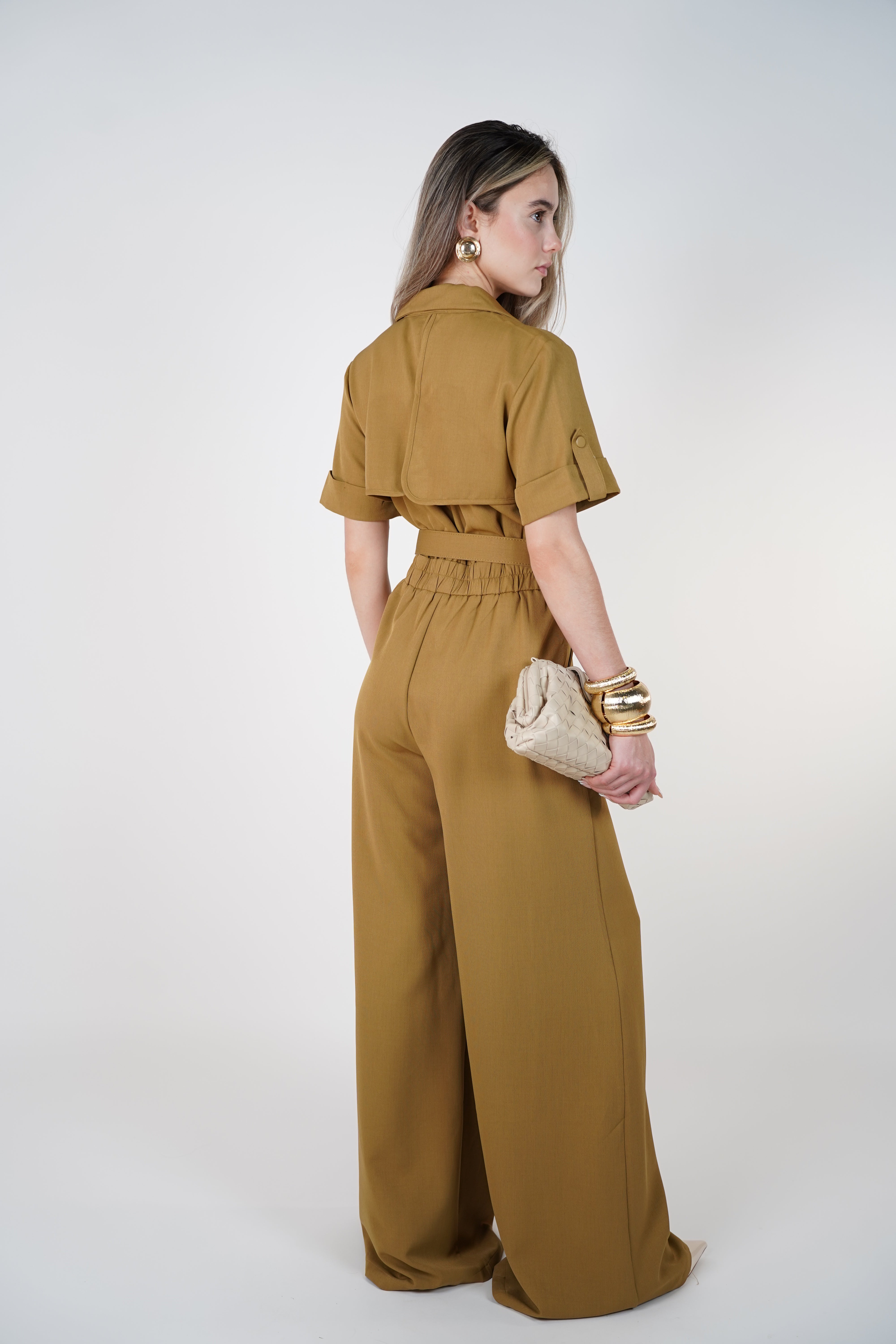 Nysel Jumpsuit – Structured Chic with Versatile Styling