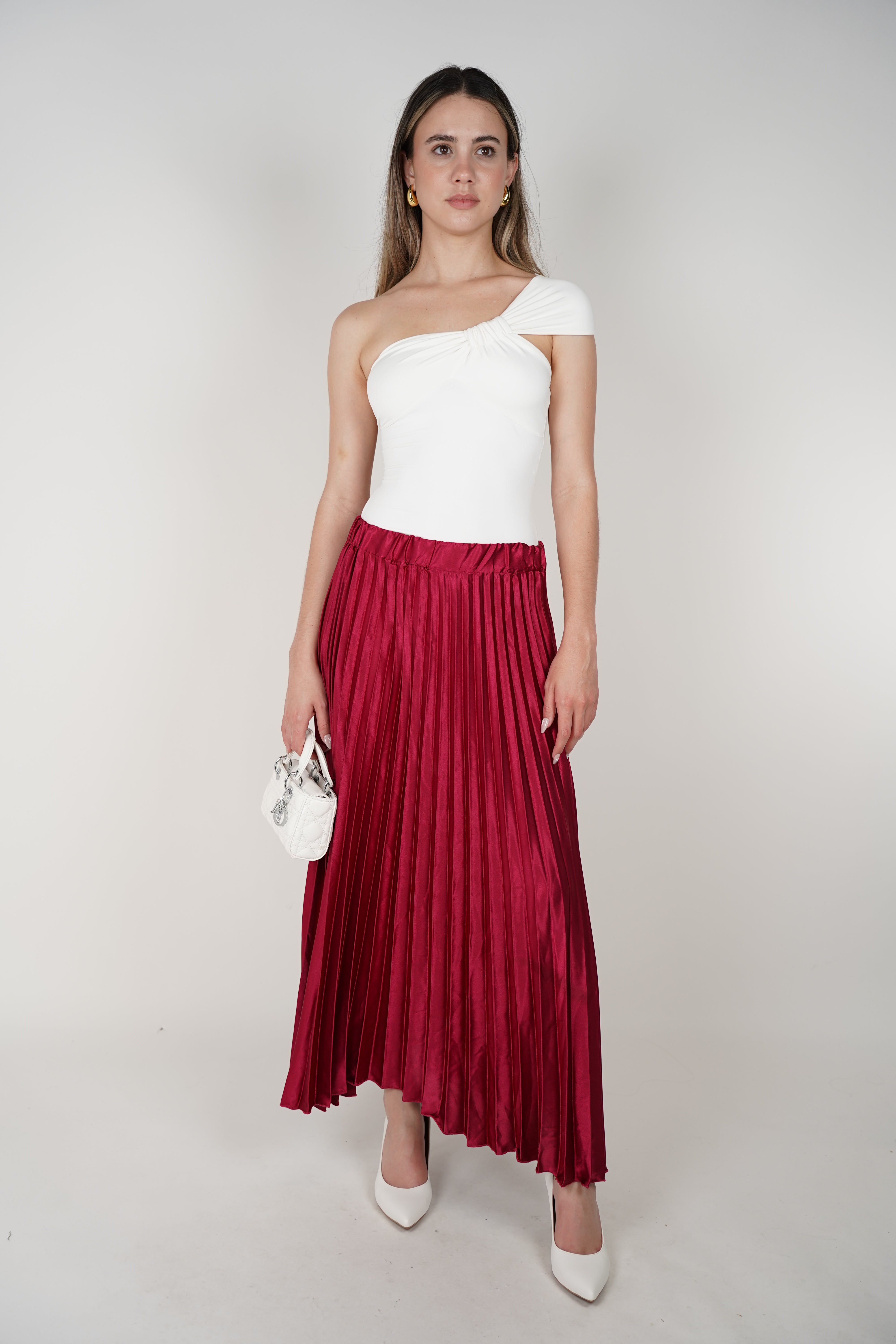 Juanita Pleated Skirt – Elegant Shine with a Graceful Flow