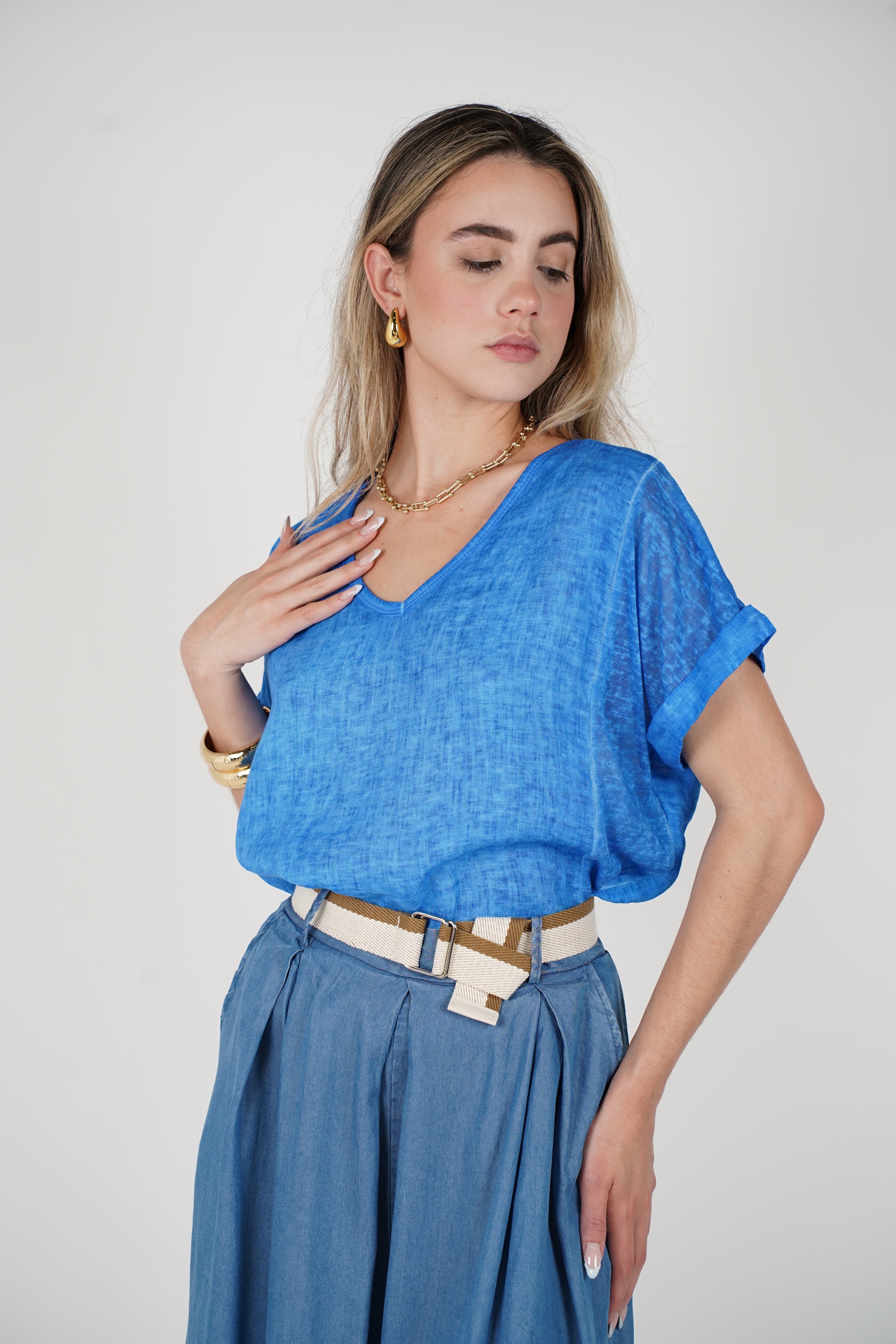 Norea Linen Top – Effortlessly Breezy, Naturally Chic