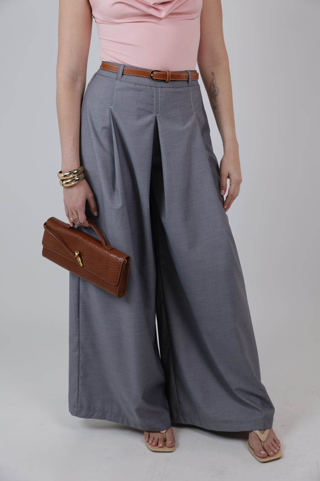 Avenia Belted Pants